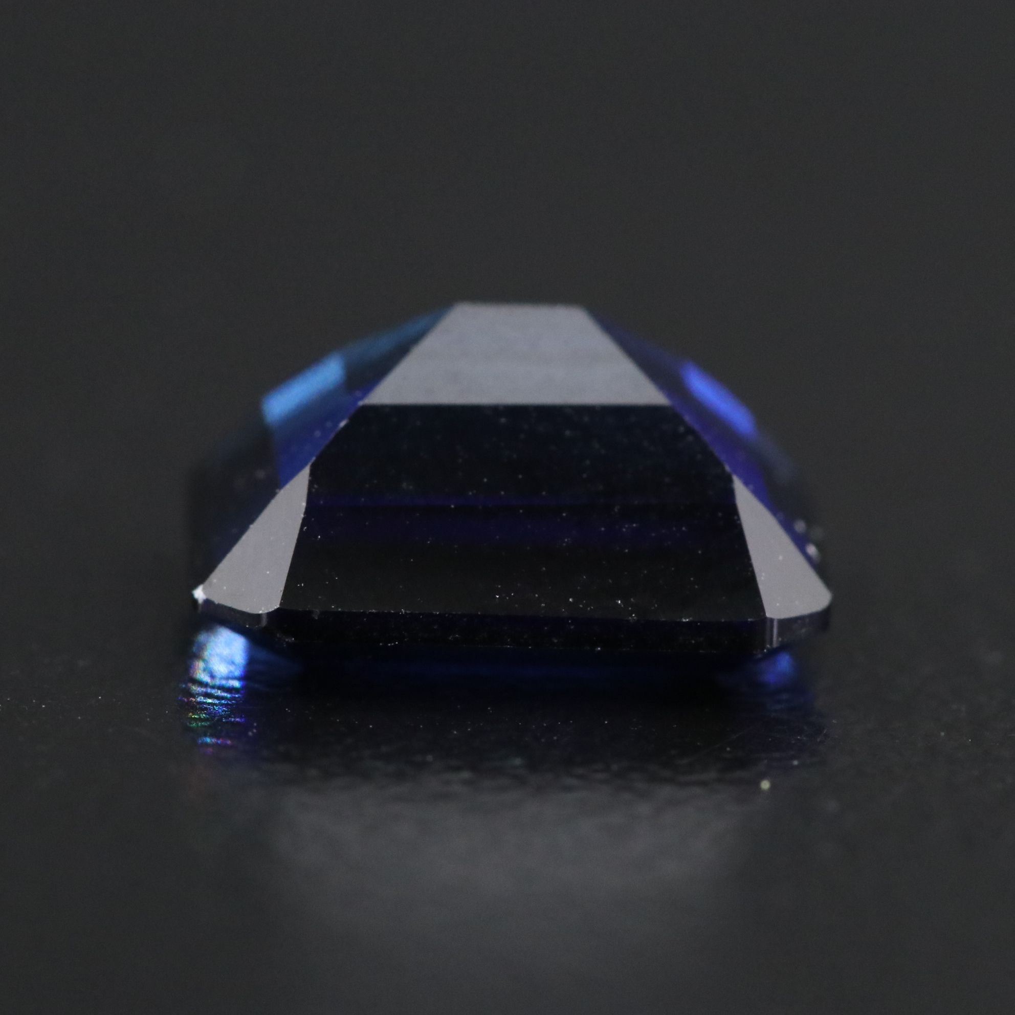 Loose 4.31 CT Lab Grown Sapphire