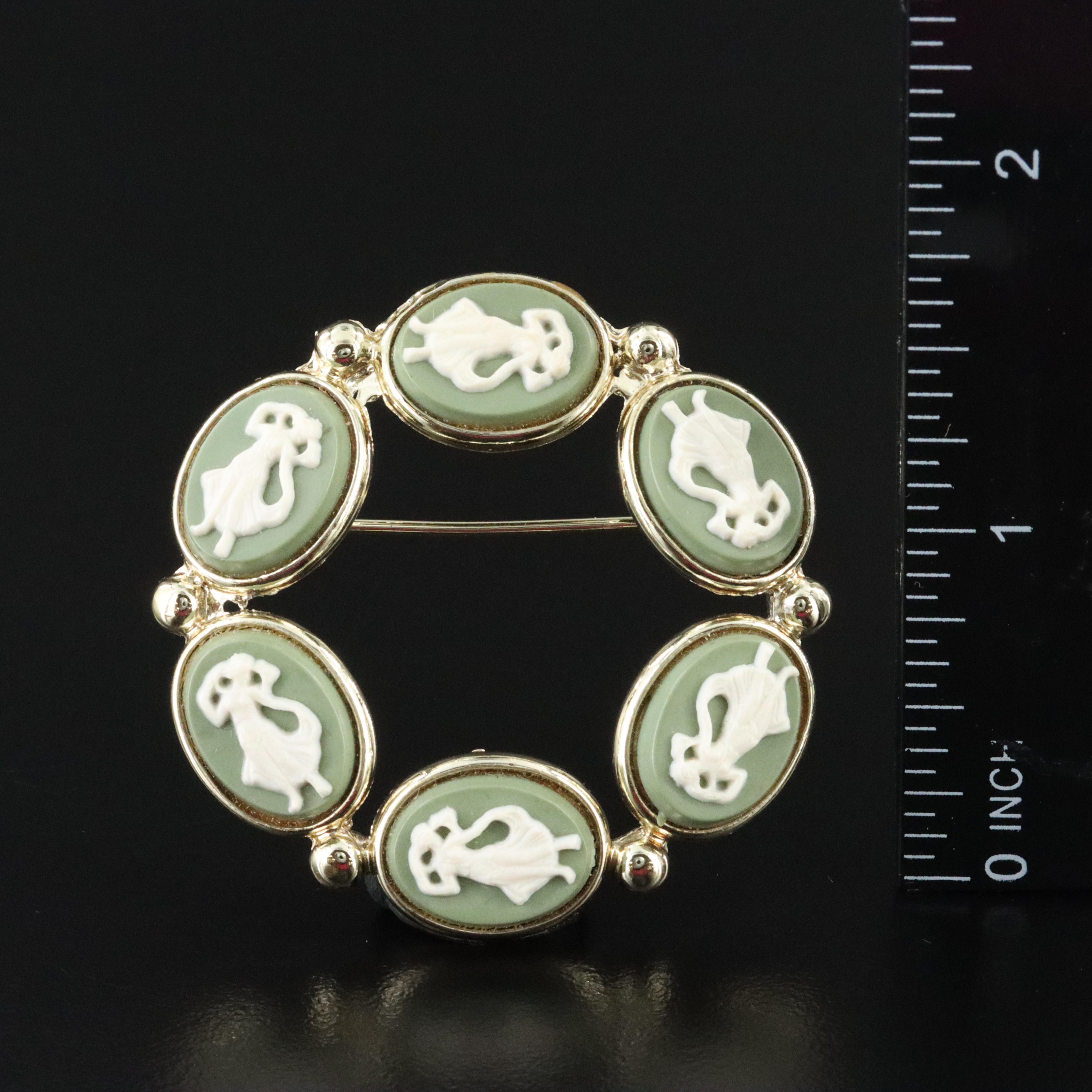 Imitation Jasperware Cameo Brooch