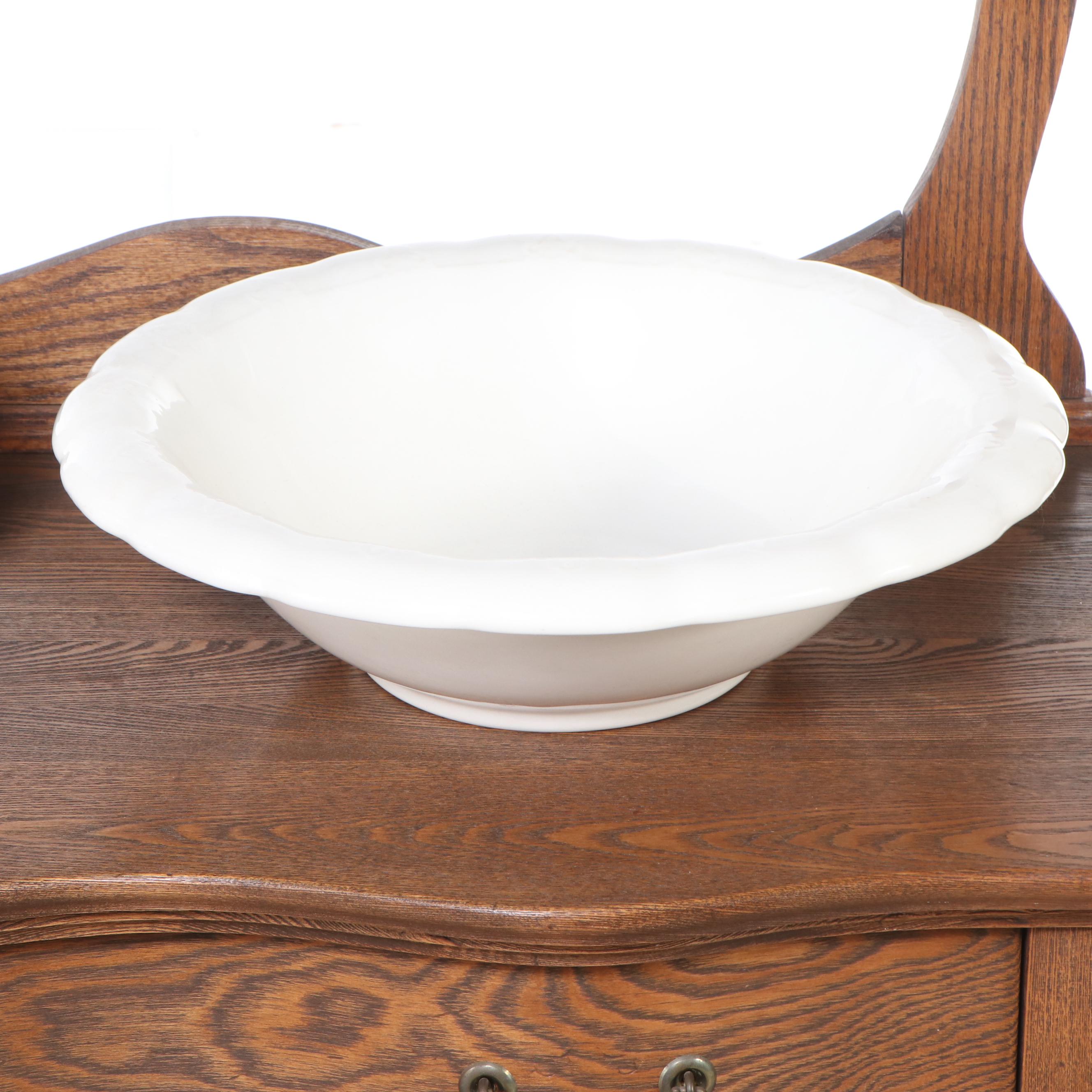 Victorian Quarter Sawn Oak Washstand with Serpentine Front