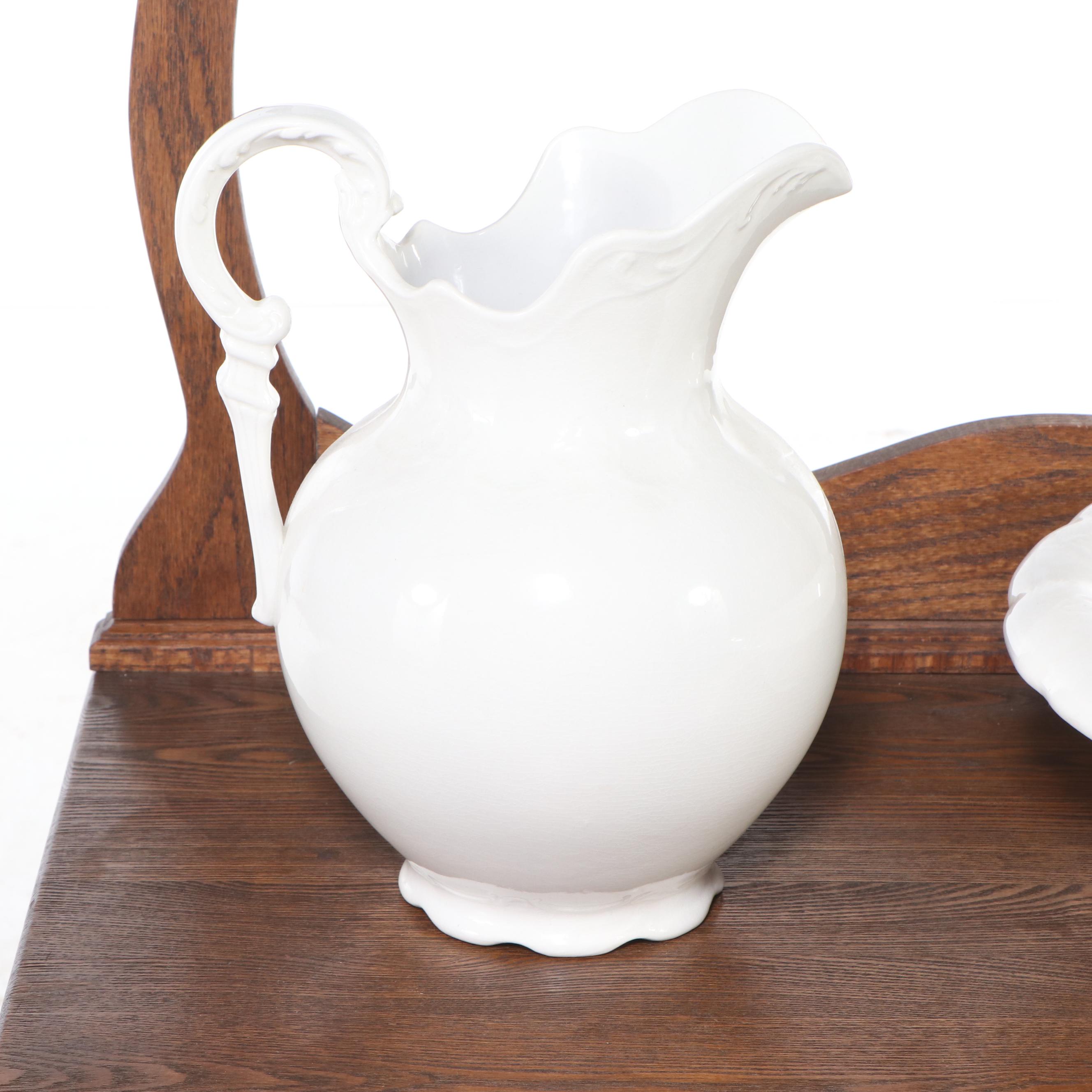 Victorian Quarter Sawn Oak Washstand with Serpentine Front