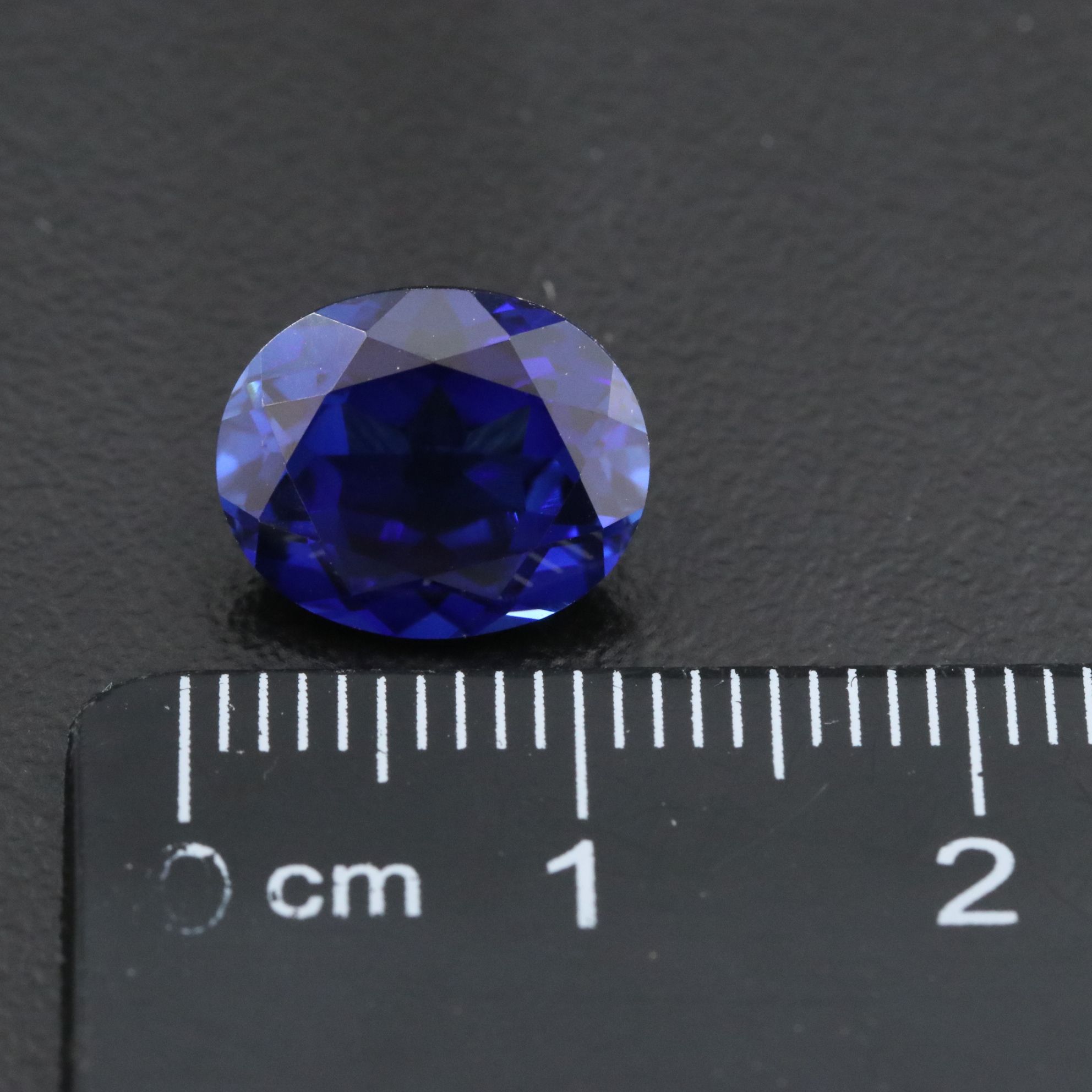 Loose 4.87 CT Lab Grown Sapphire