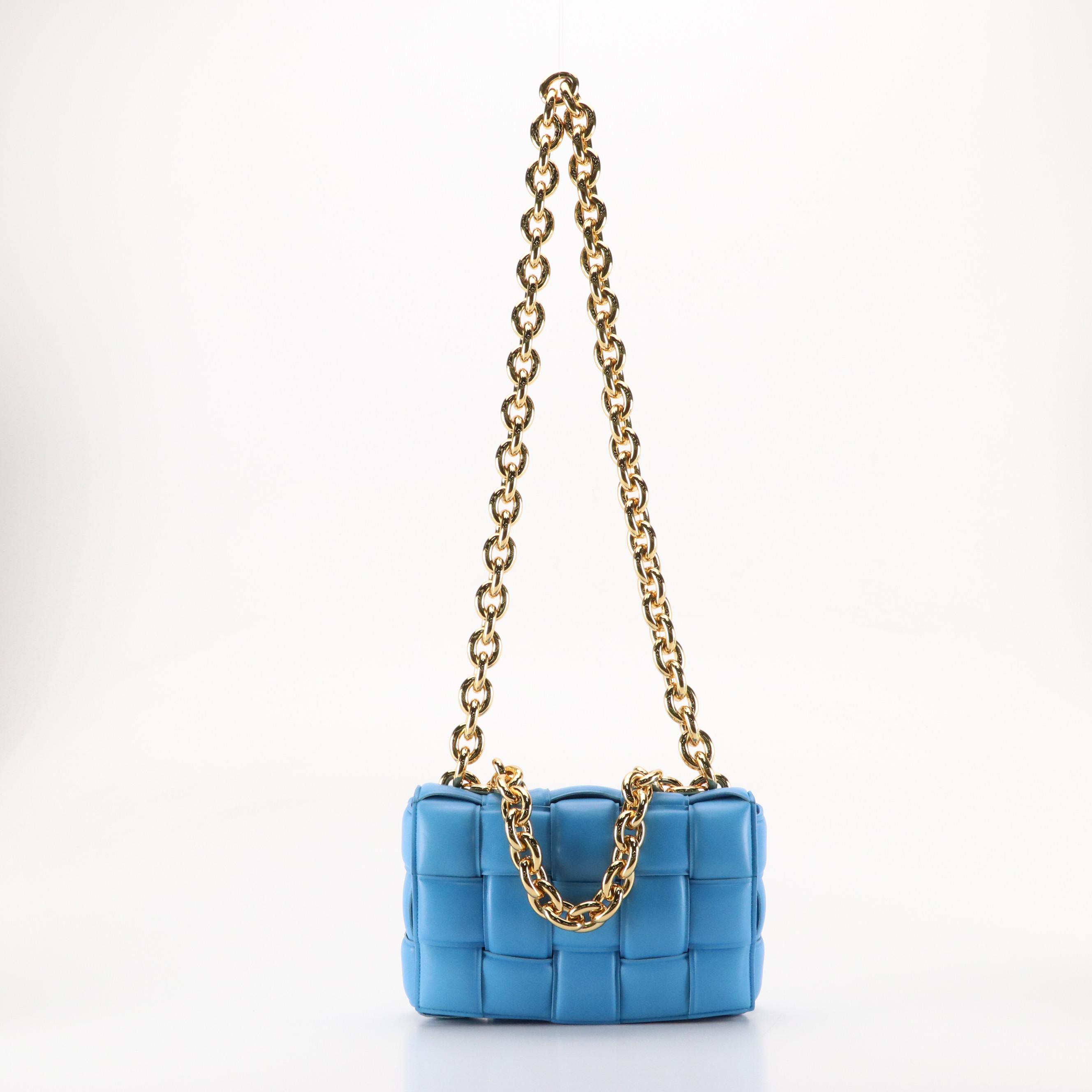 Bottega Veneta Cassette Chain Bag in Blue Padded Maxi Intrecciato Nappa Leather