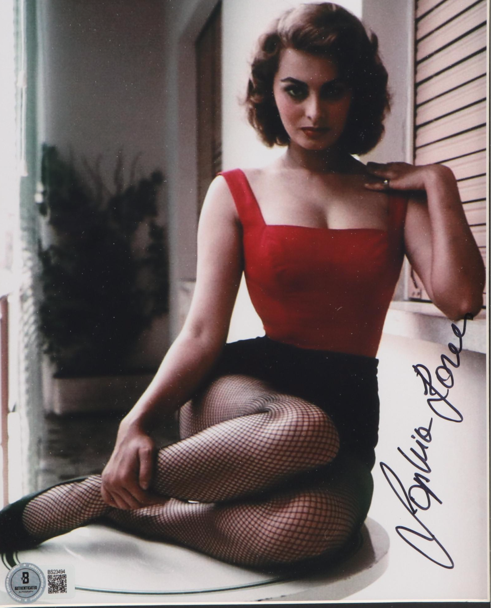 Sophia Loren Signed Photograph, Beckett