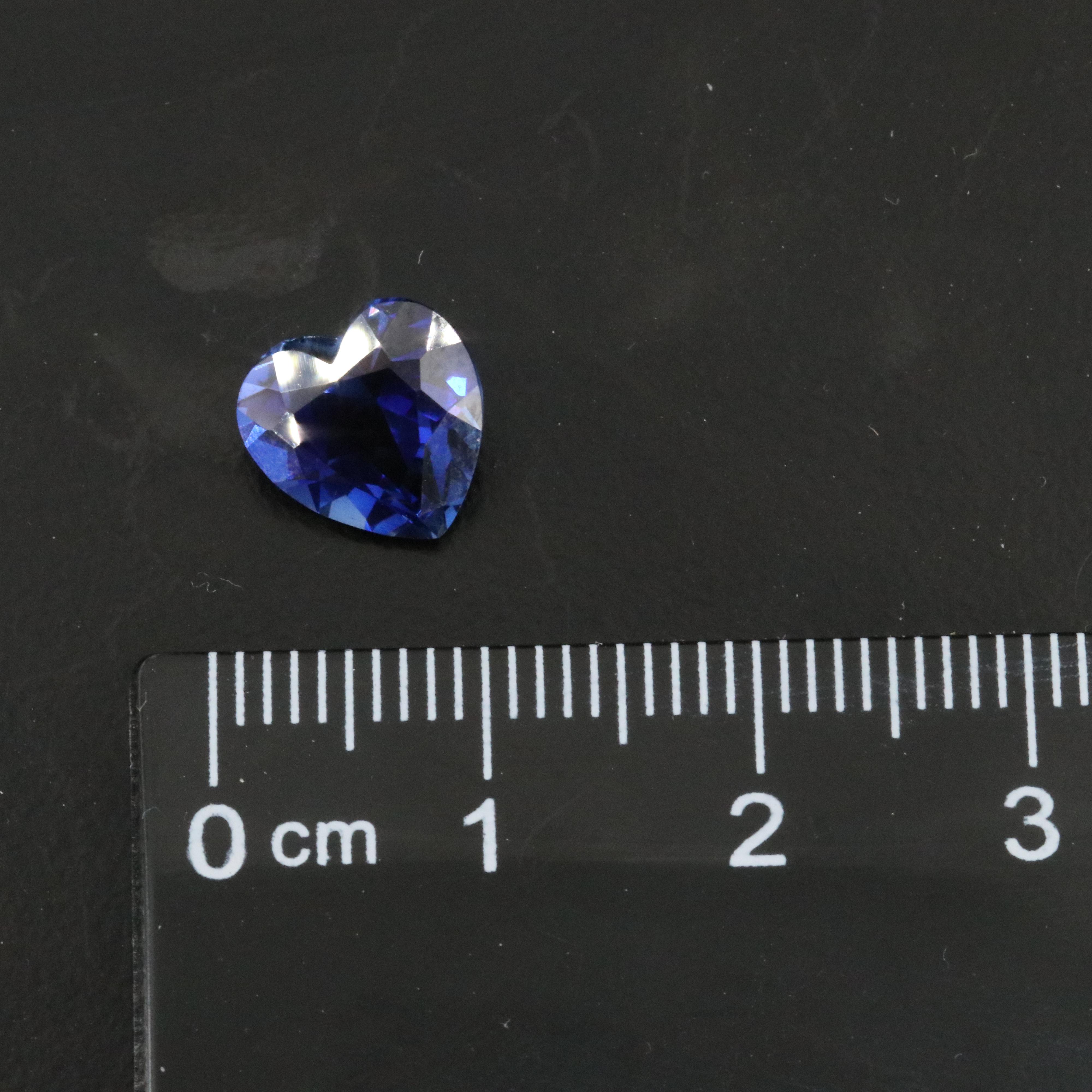 Loose 3.60 CT Lab Grown Sapphire