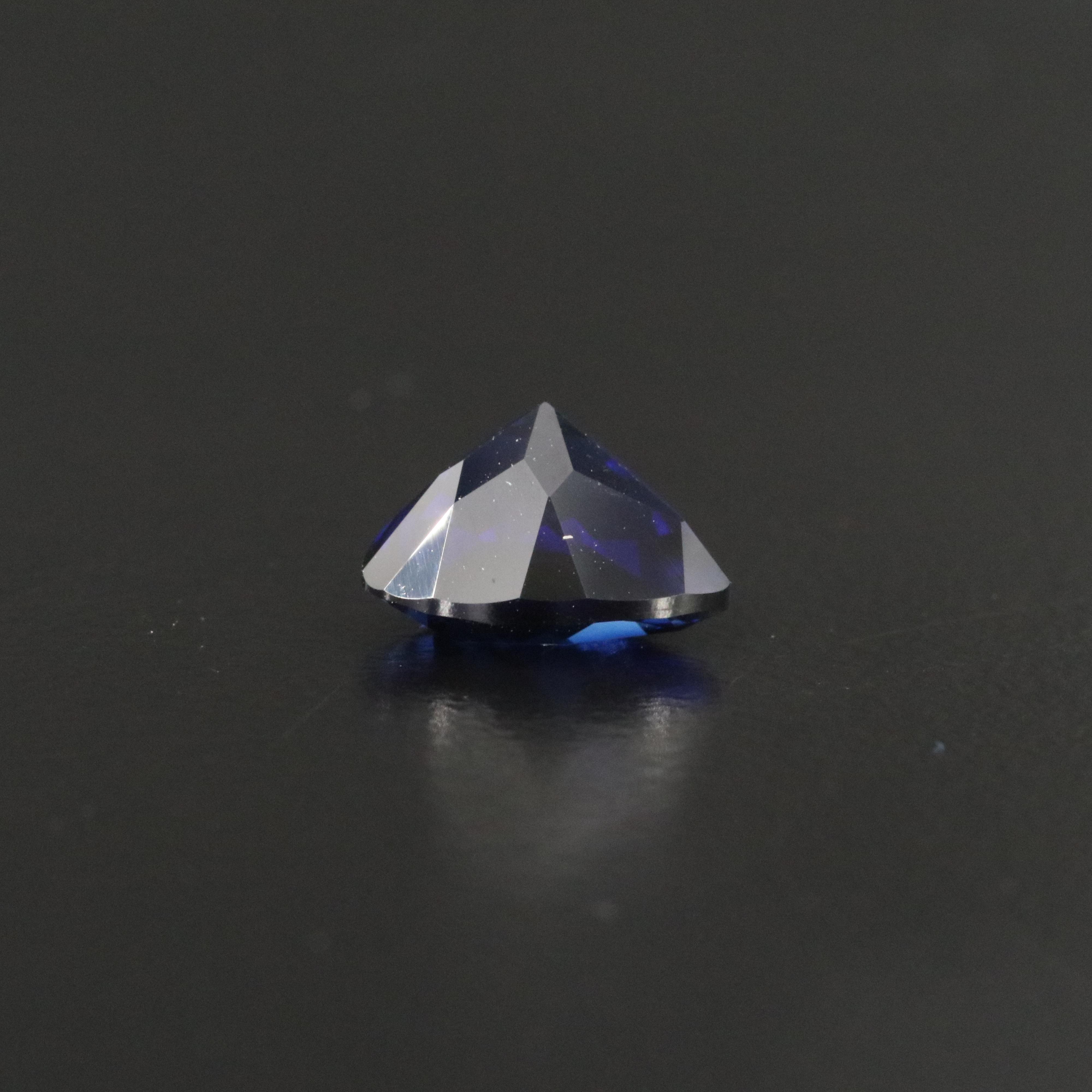 Loose 3.60 CT Lab Grown Sapphire