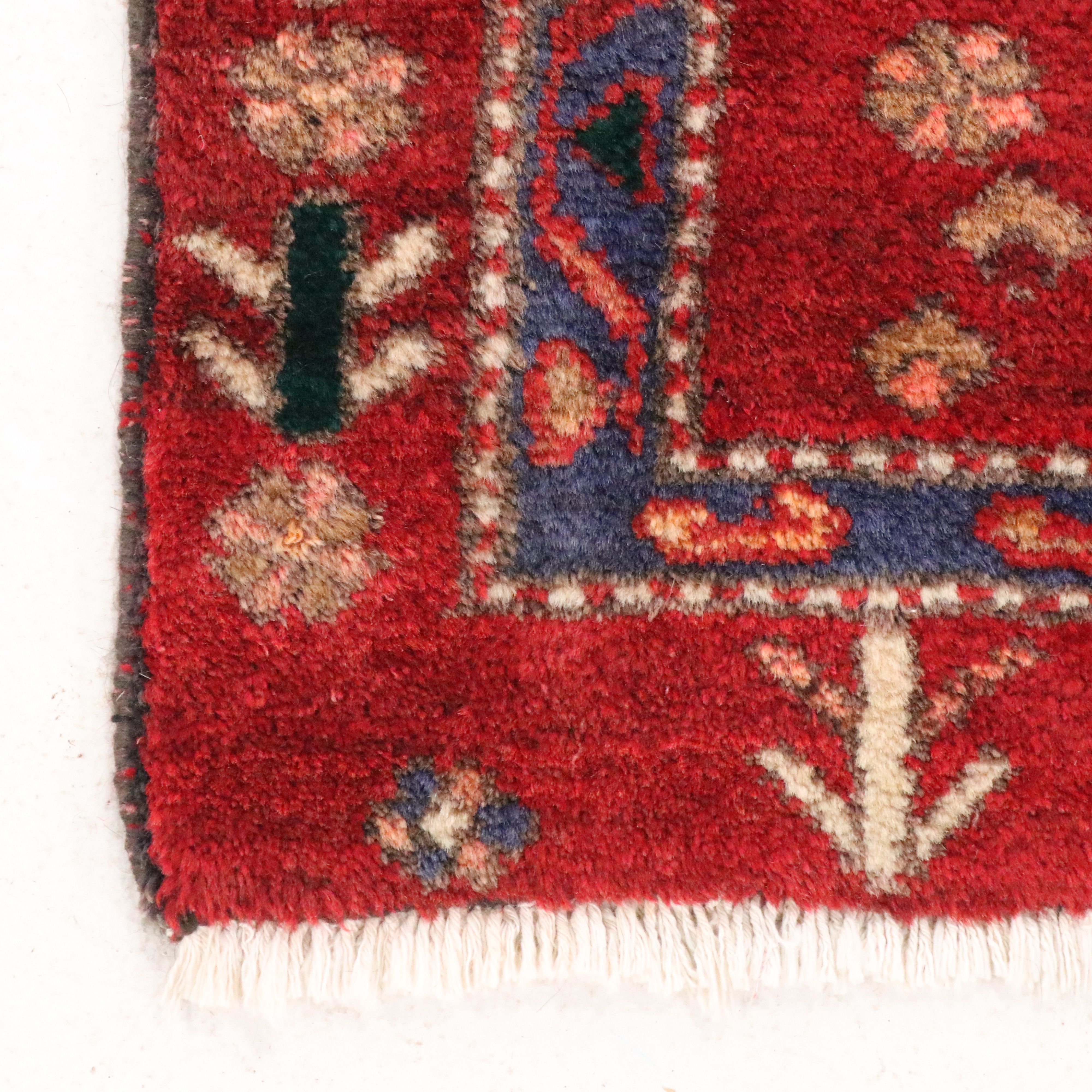 3'4 x 6'4 Hand-Knotted Persian Bakhshayesh Area Rug