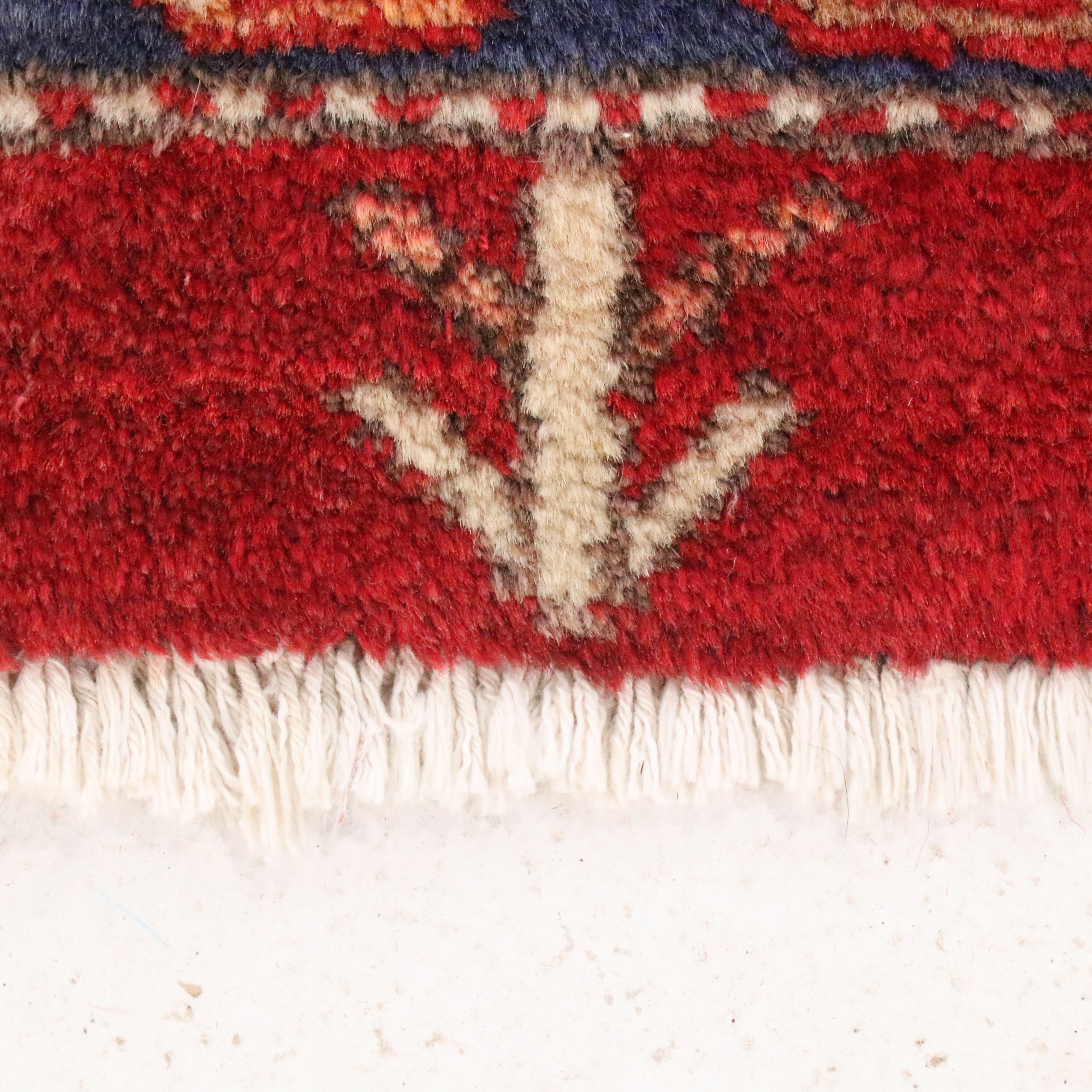 3'4 x 6'4 Hand-Knotted Persian Bakhshayesh Area Rug