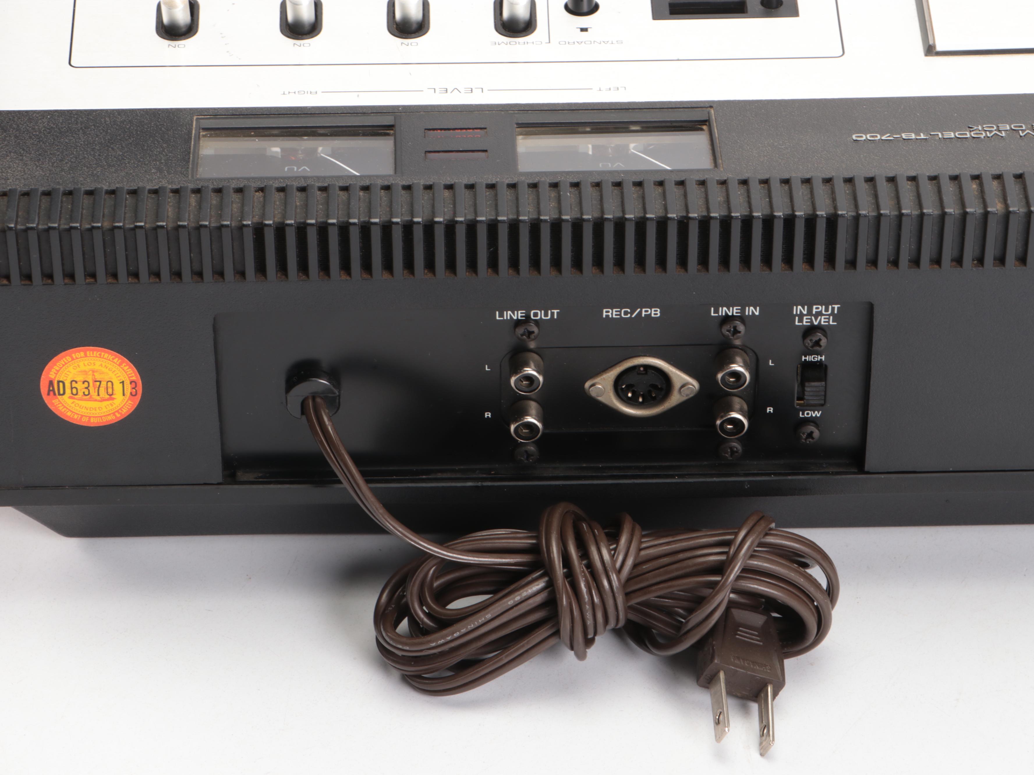 Yamaha TB-700 Stereo Cassette Tape Deck