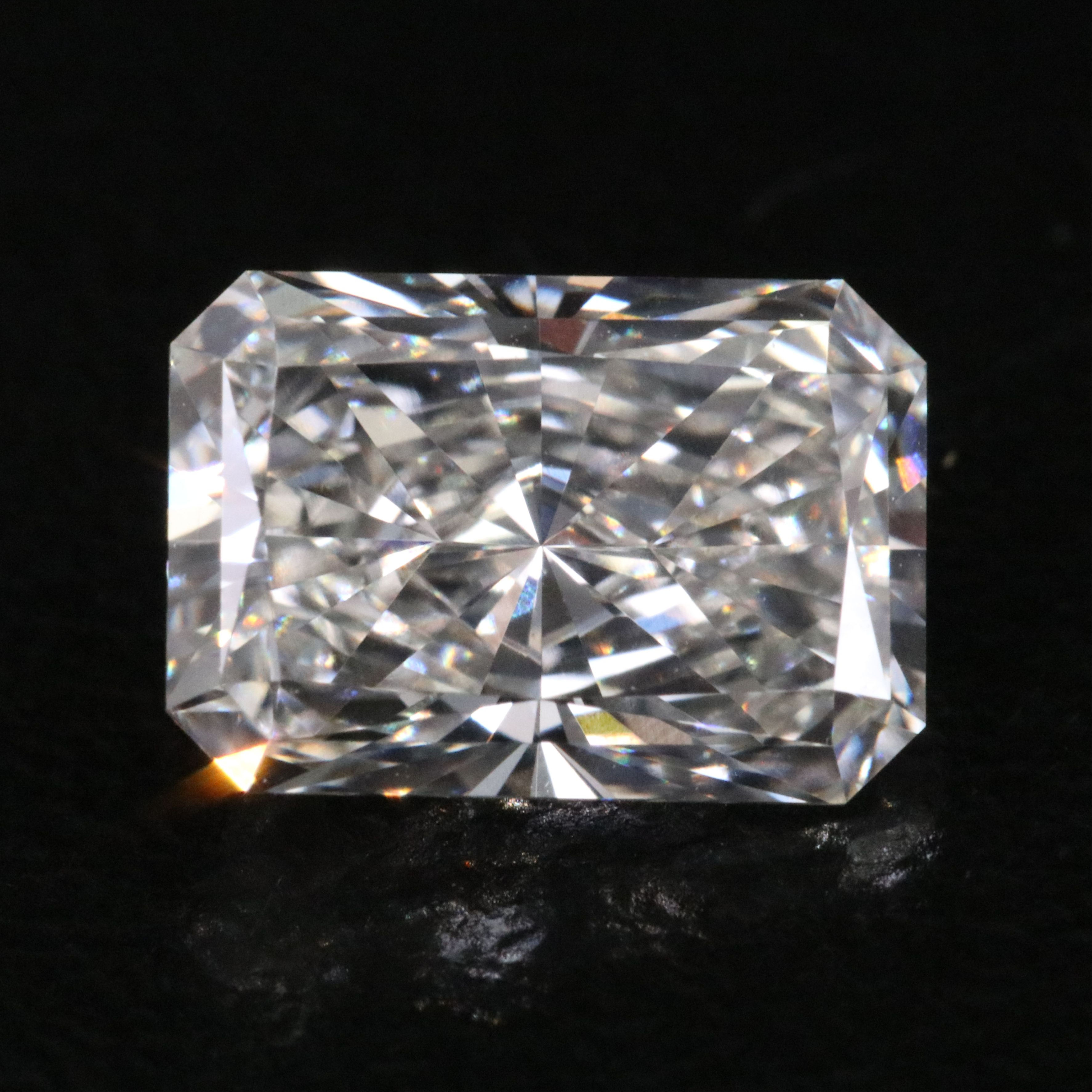 Loose 1.91 CT Lab Grown Diamond with IGI Report