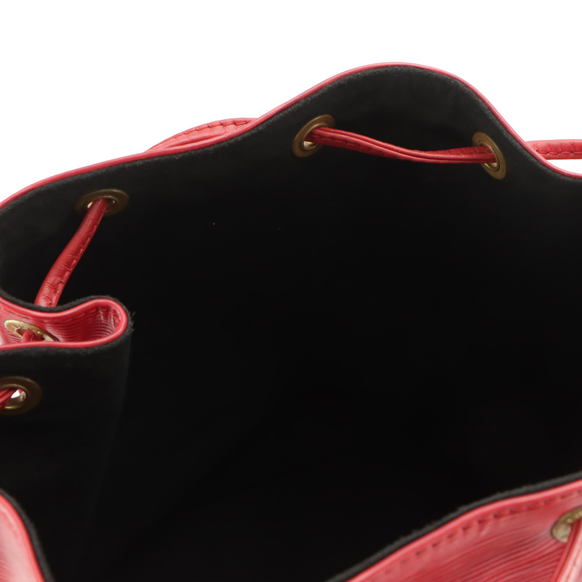 Louis Vuitton Noé Bag in Castilian Red Epi/Smooth Leather