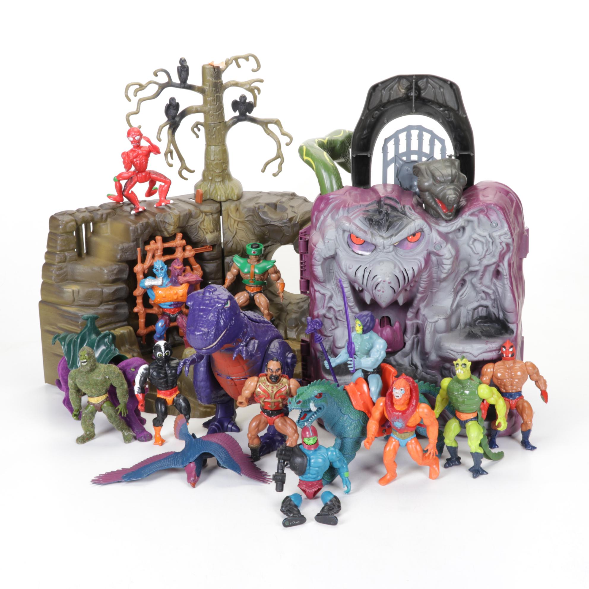 Master's of the Universe "Snake Mountain" Set & Action Figures