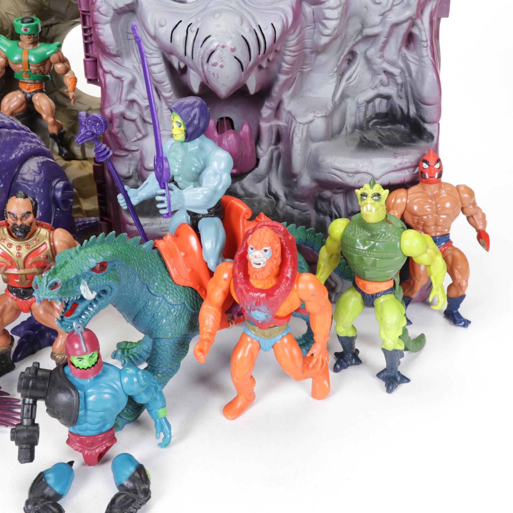 Master's of the Universe "Snake Mountain" Set & Action Figures