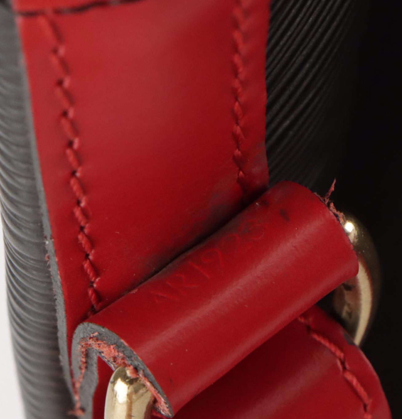 Louis Vuitton Noé Bag in Black Epi and Castilian Red Smooth Leathers