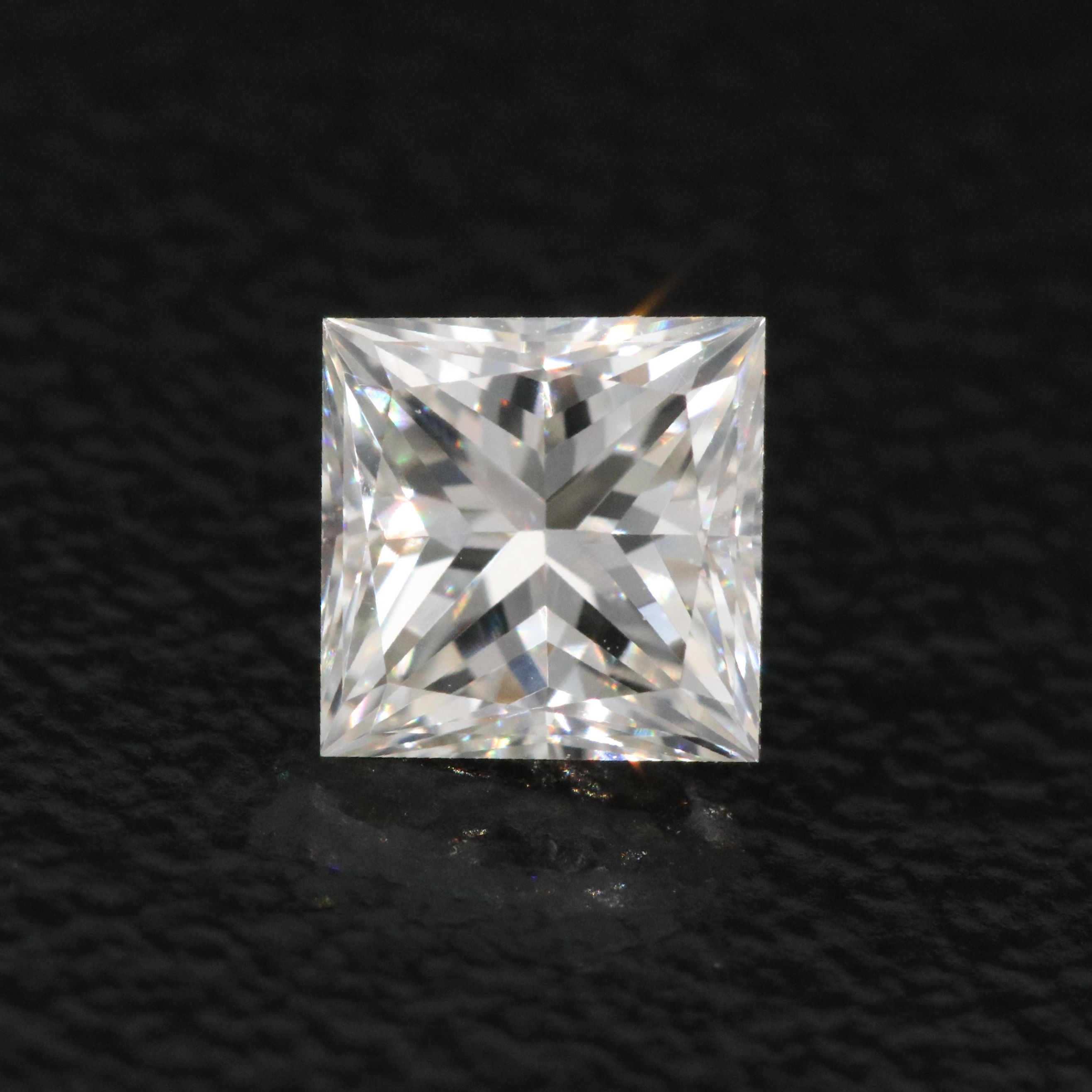 Loose 0.70 CT Lab Grown Diamond