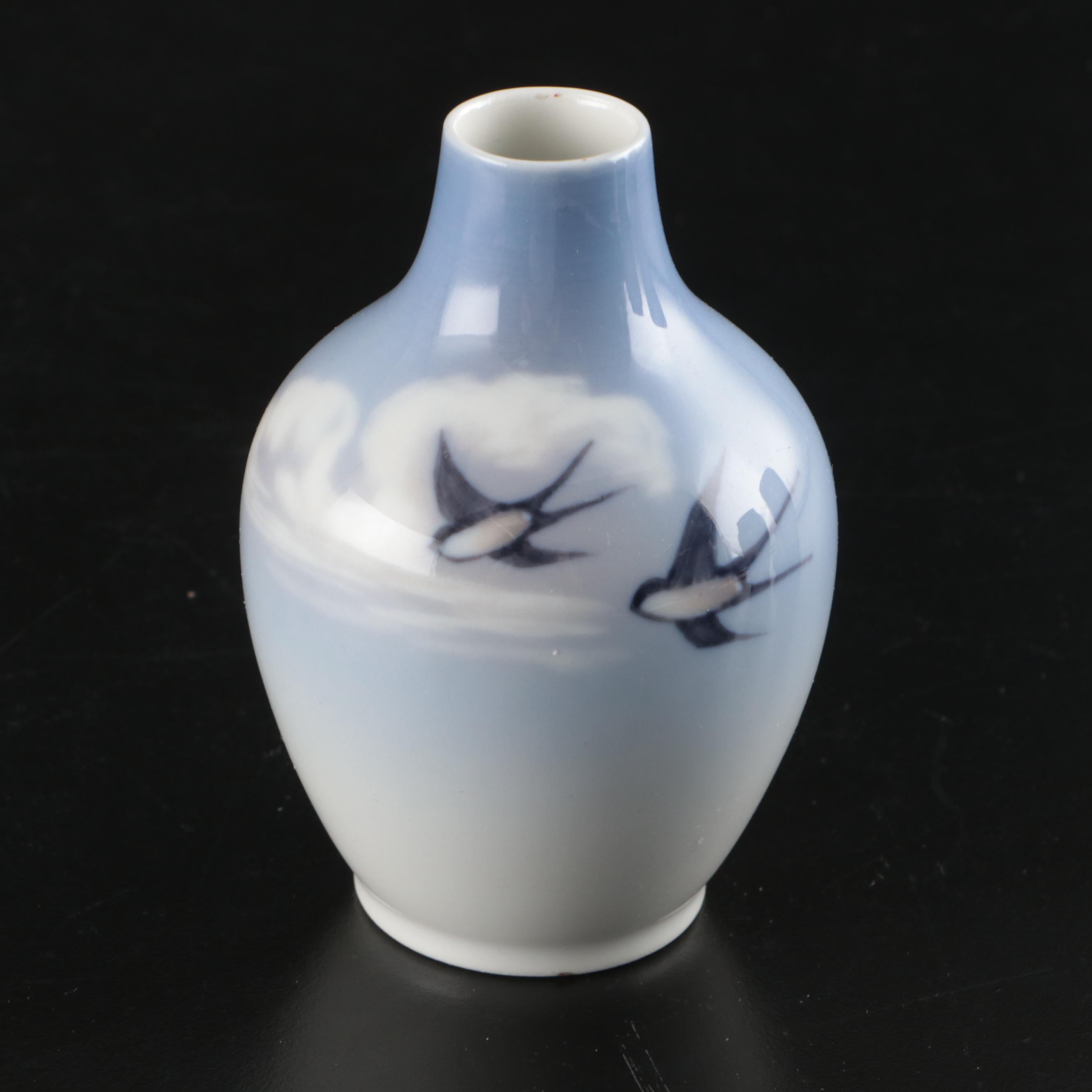 Royal Copenhagen Scenic Porcelain Table Lamp and Vases, 20th Century