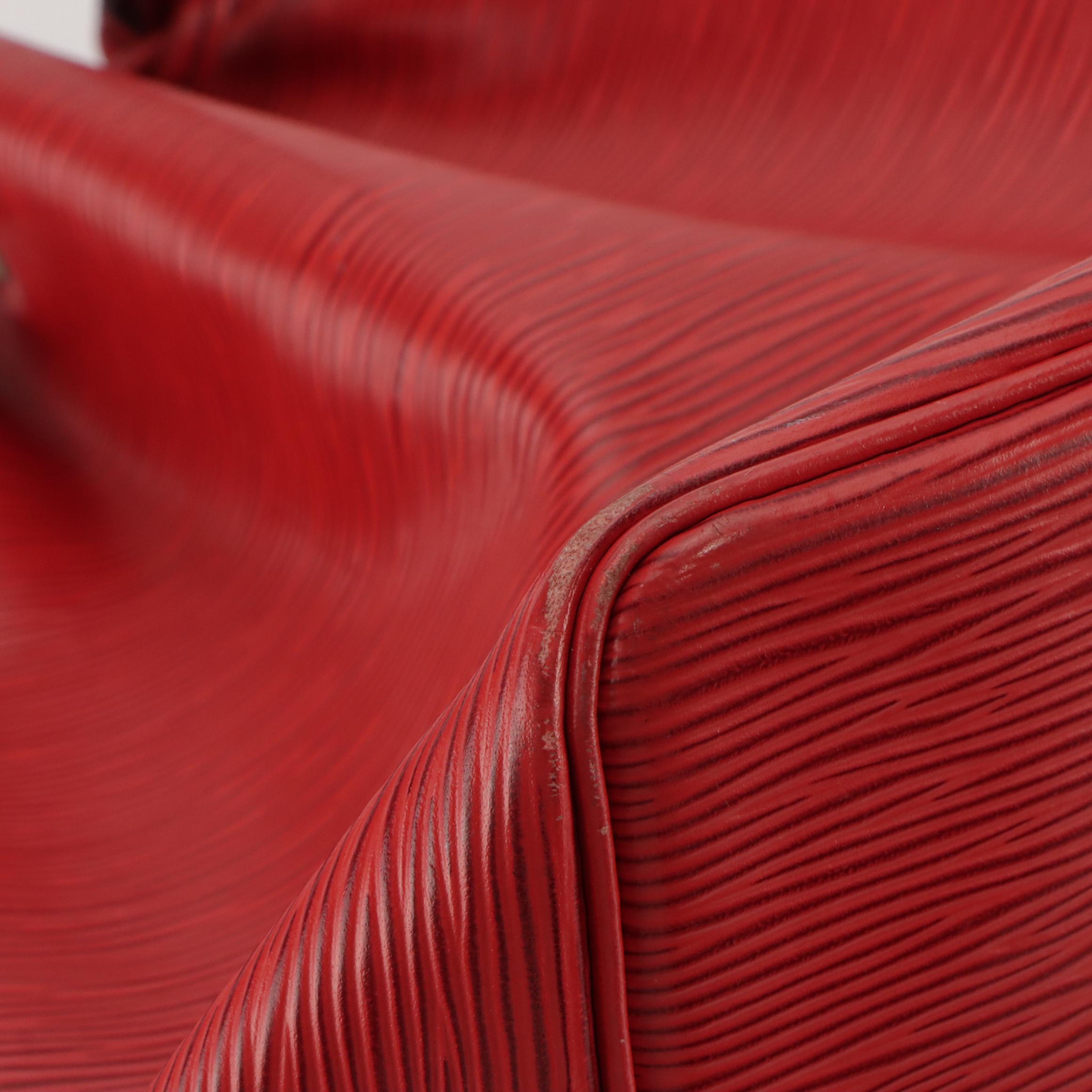 Louis Vuitton Petit Noé Bag in Castilian Red Epi/Smooth Leather