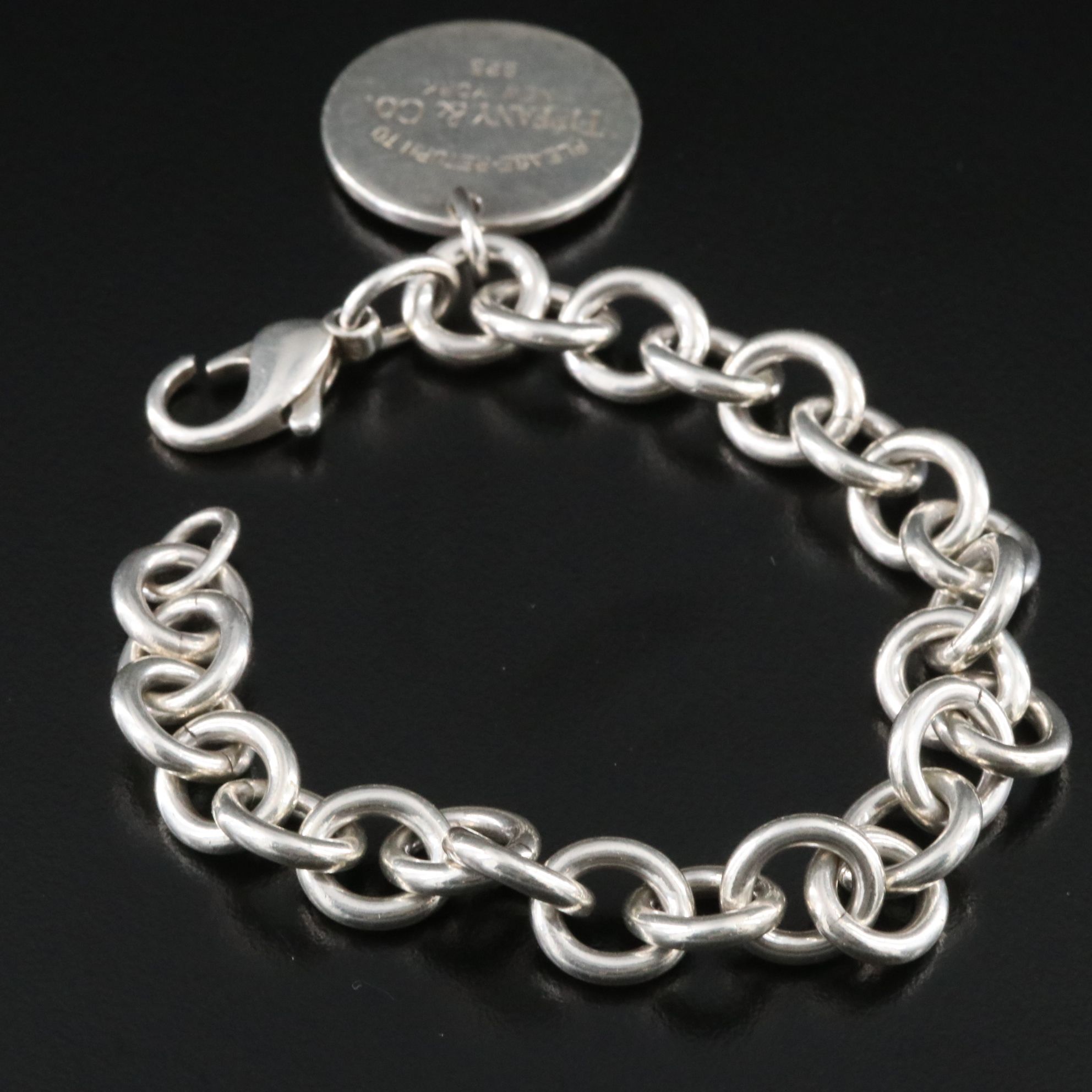 Tiffany & Co. Return to Tiffany Round Tag Bracelet