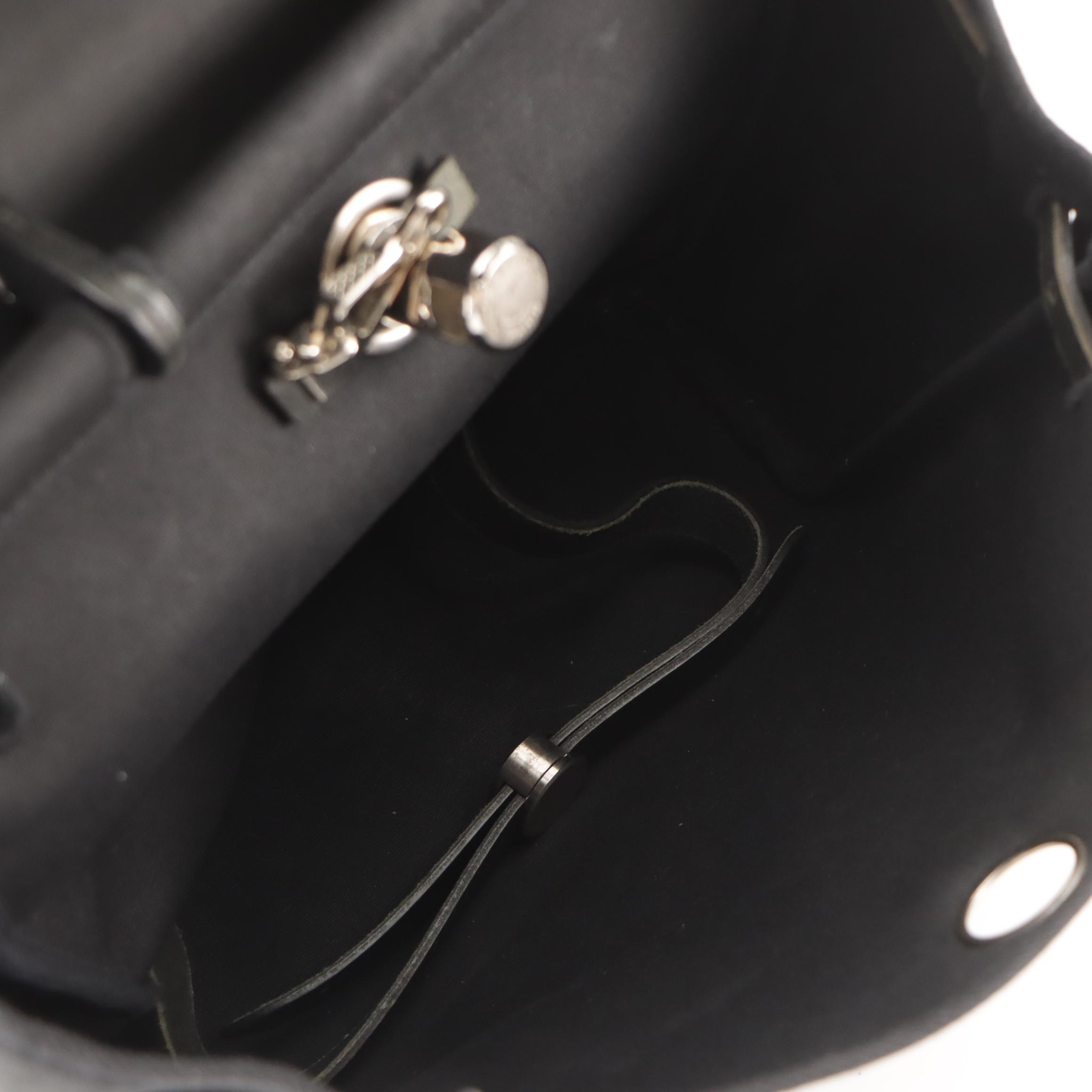 Hermès Herbag à Dos Convertible Backpack in Noir Canvas Toile & Calfskin Leather