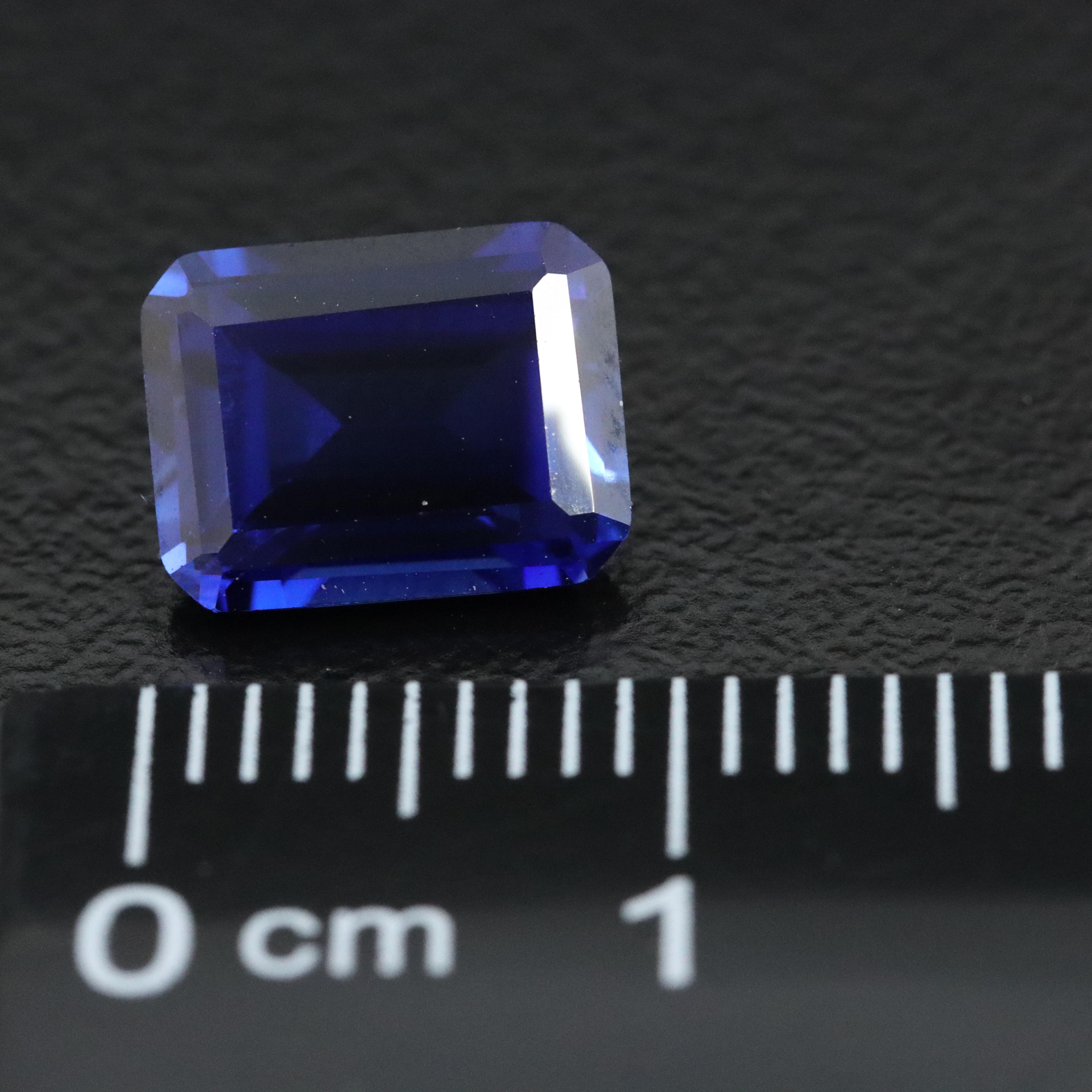Loose 3.13 CT Lab Grown Sapphire