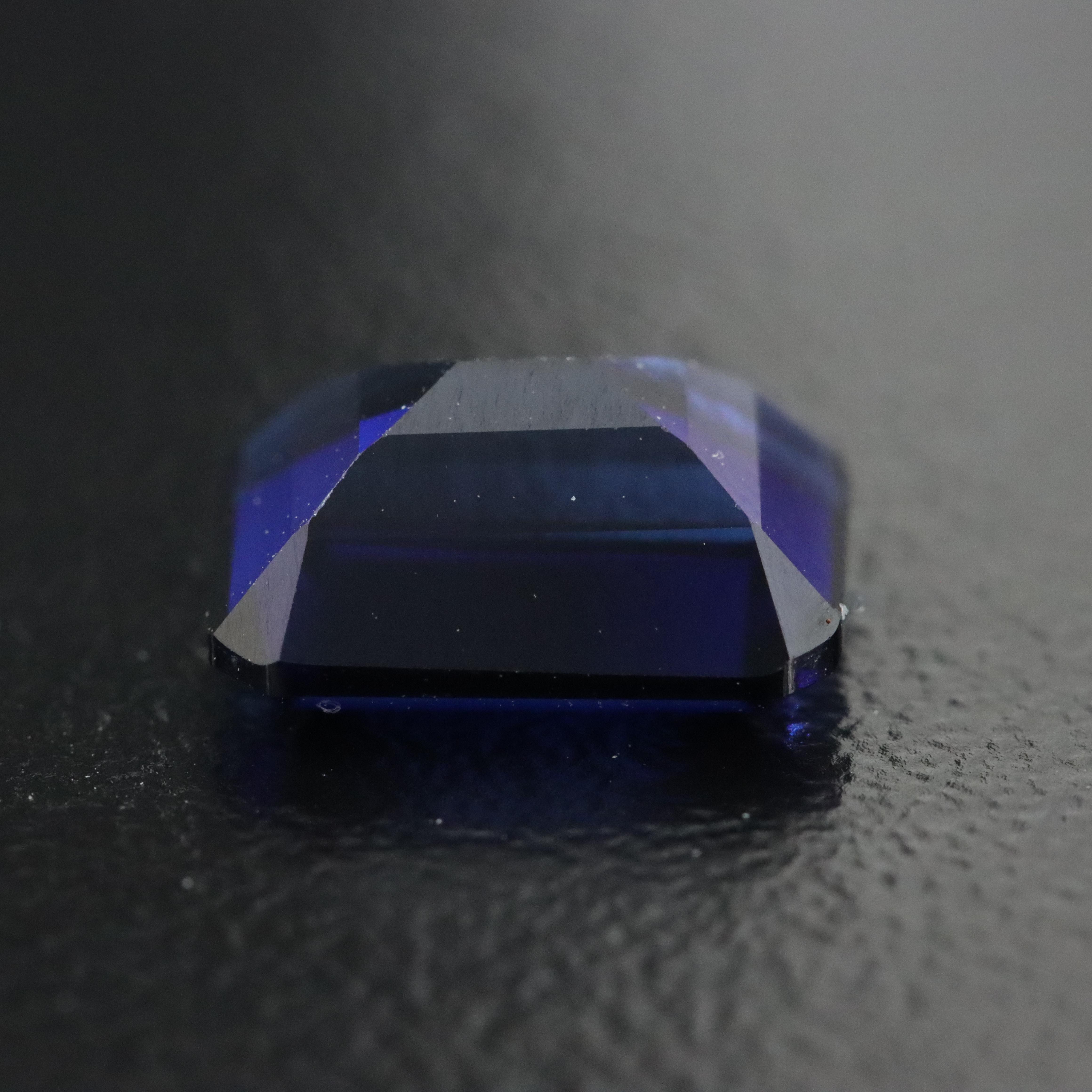 Loose 3.13 CT Lab Grown Sapphire