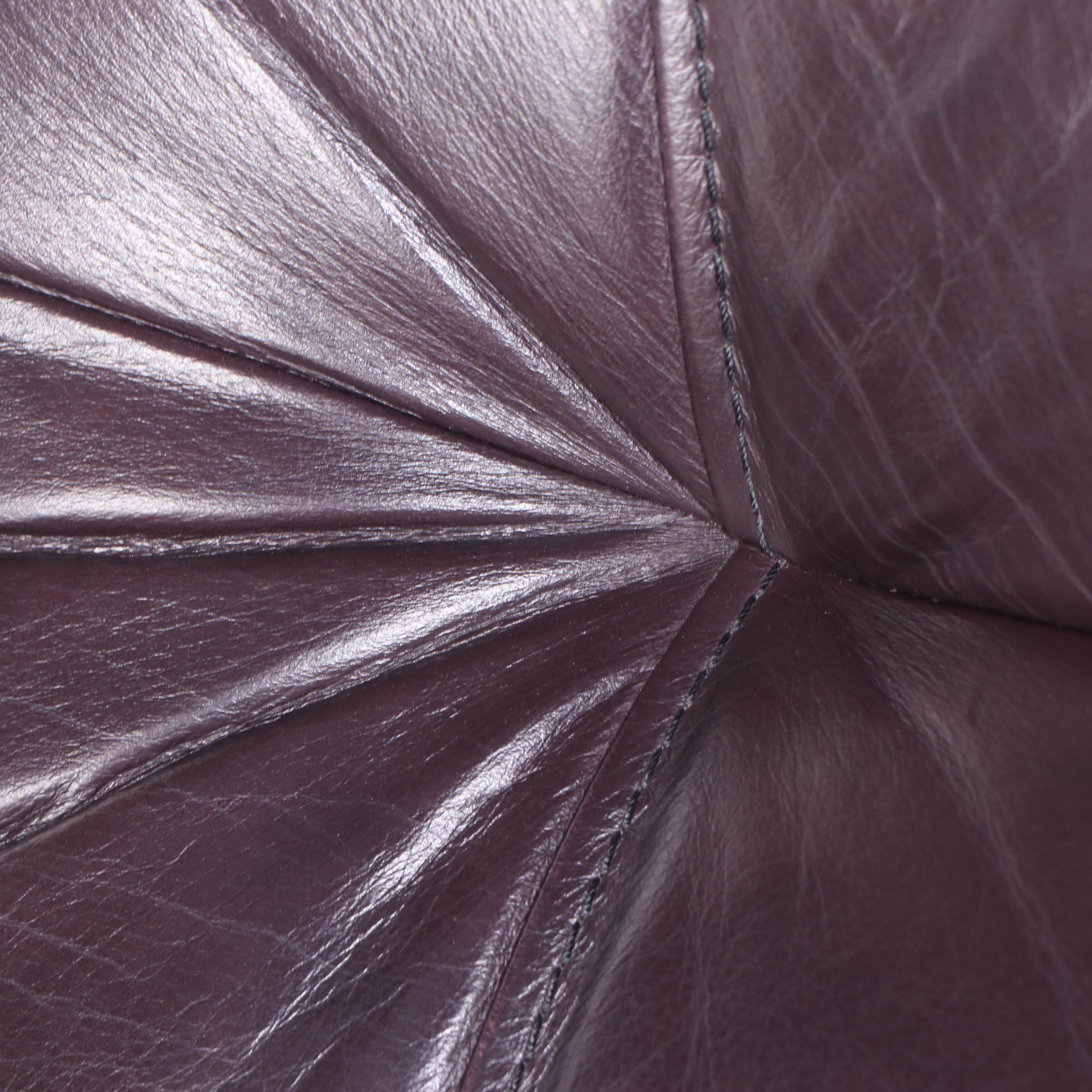 Pair of La-Z-Boy Leather Recliners