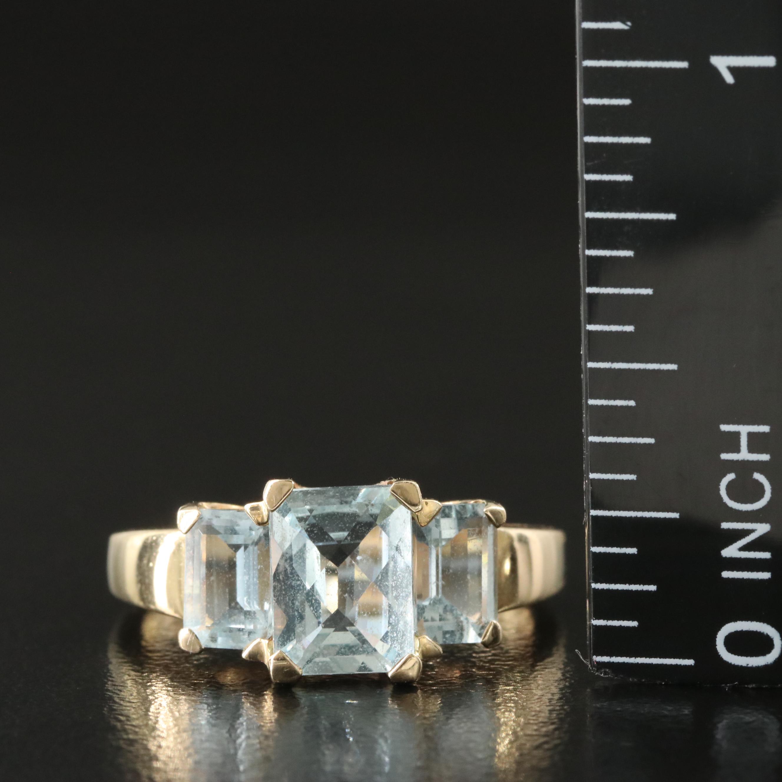 10K Aquamarine Ring