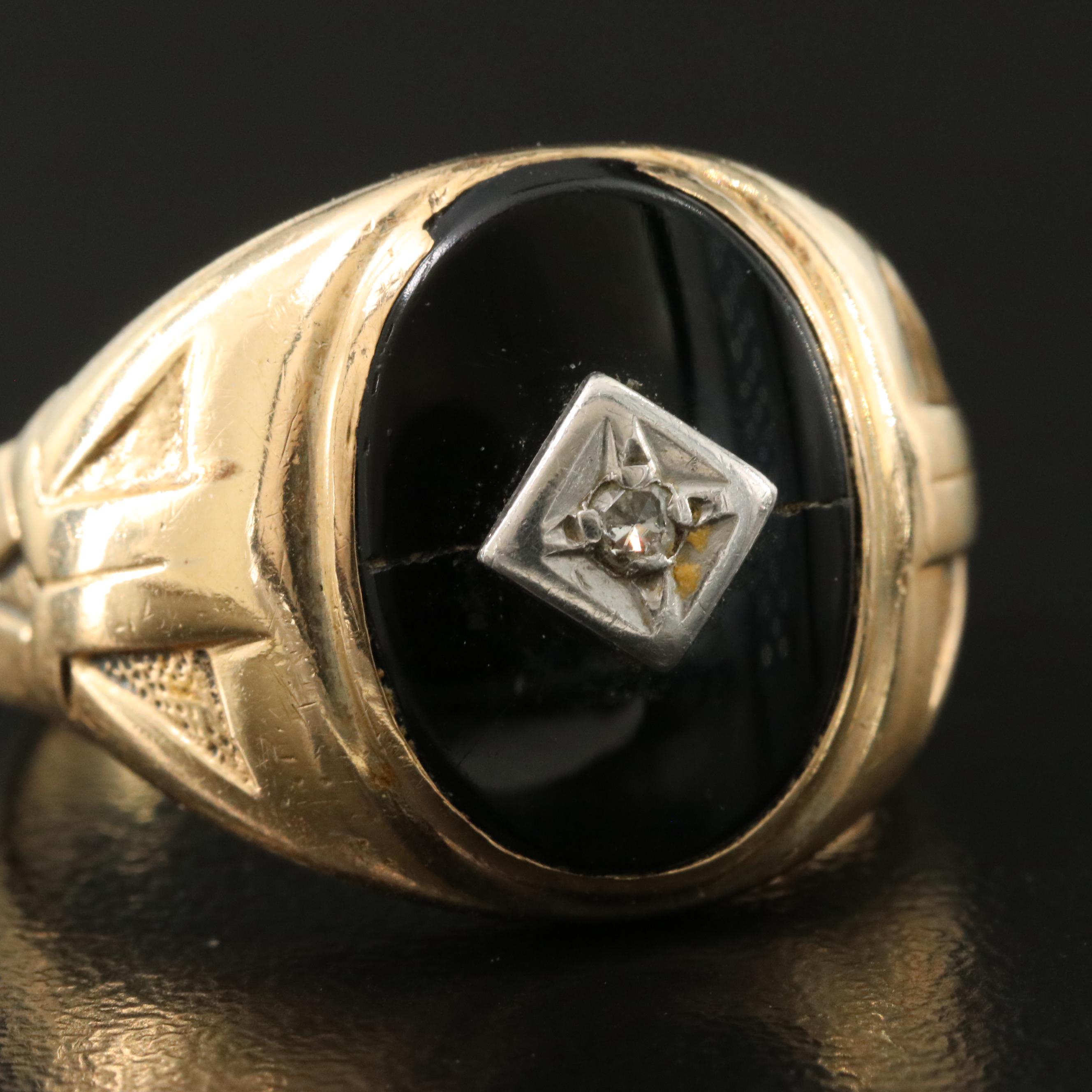 10K Black Onyx and Diamond Ring