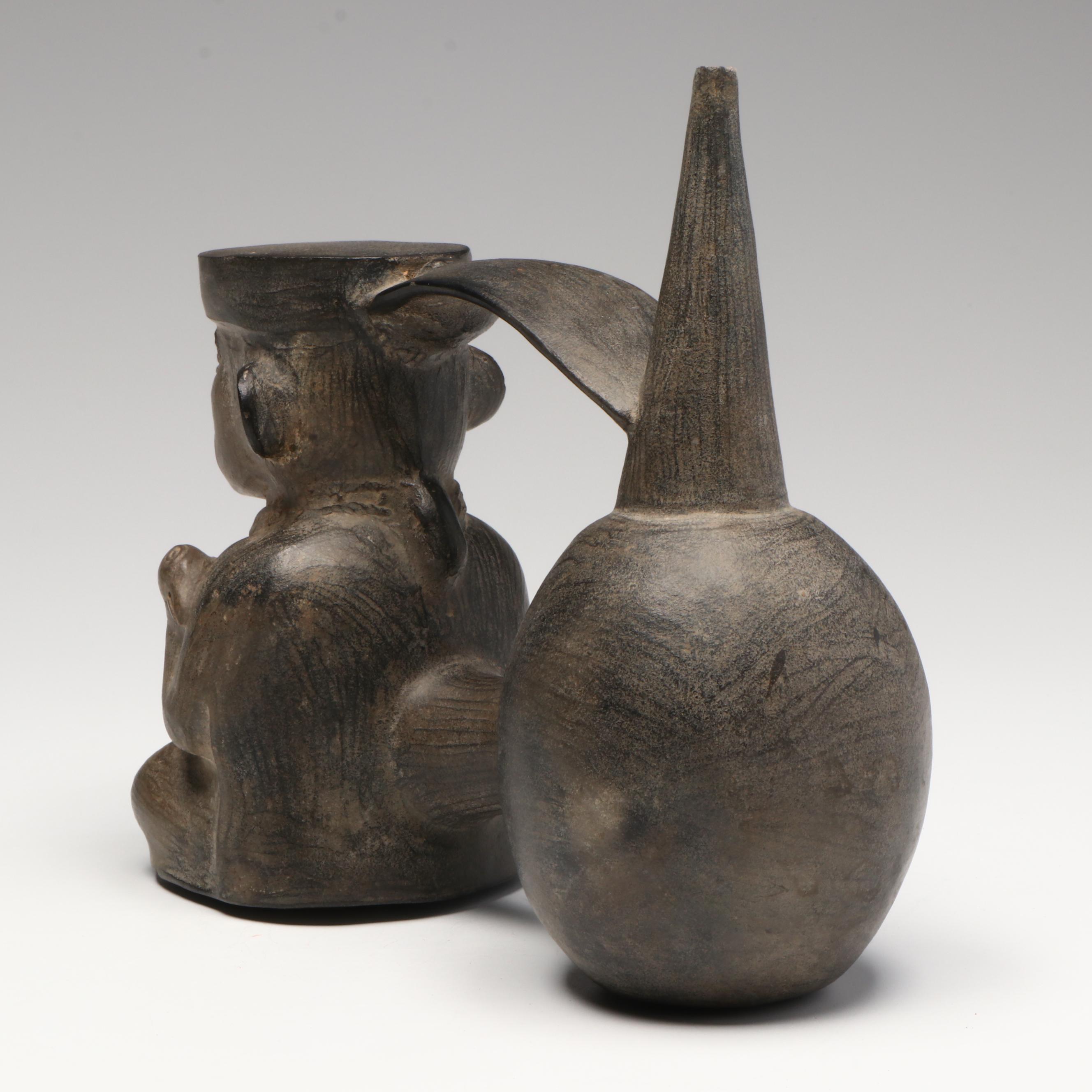 Pre-Columbian Chimu Double Chambered Whistling Vessel, Circa 1400–1500 CE