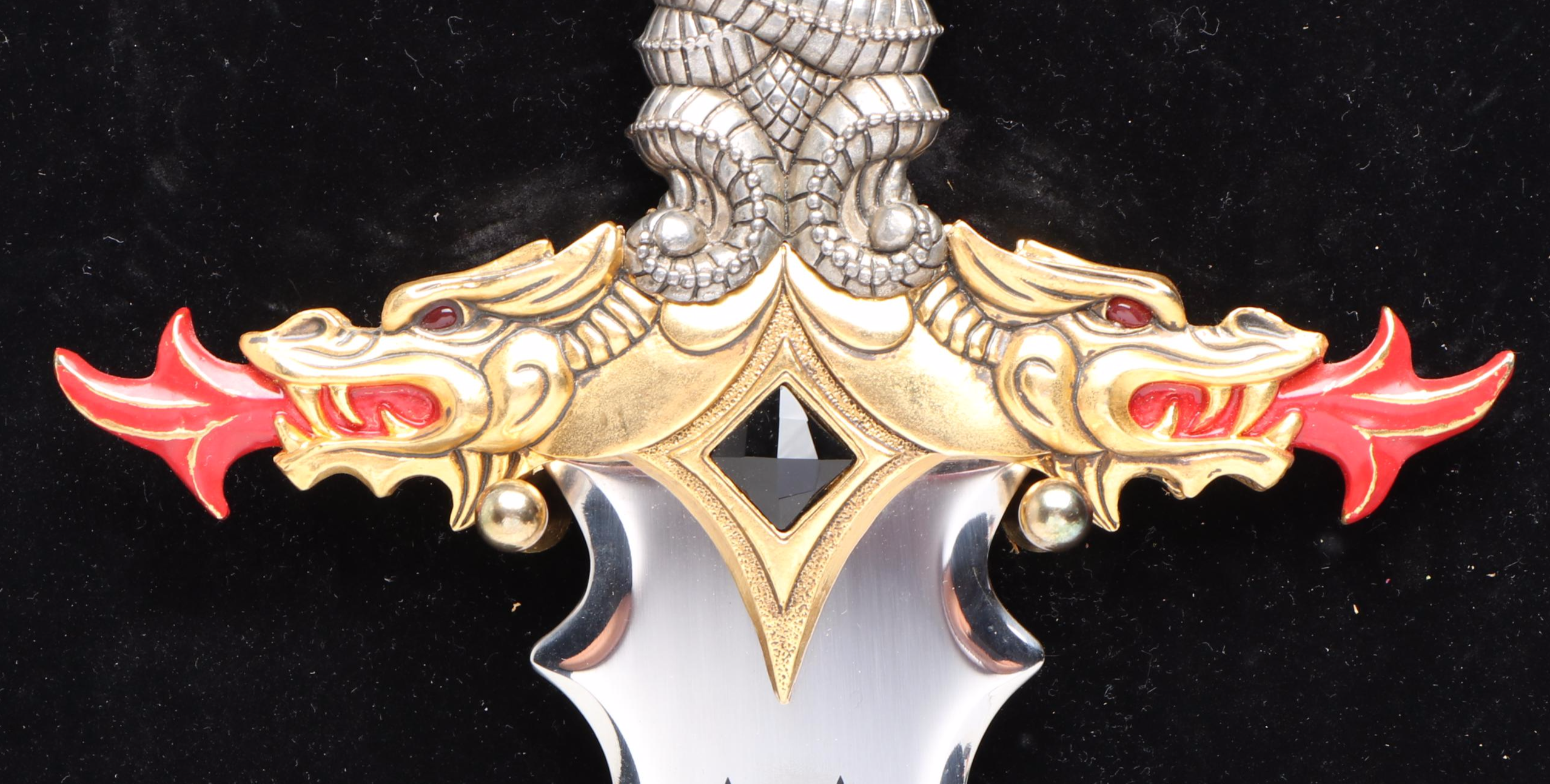 Franklin Mint "The Dragon Master's Dagger" by Greg Hildebrandt