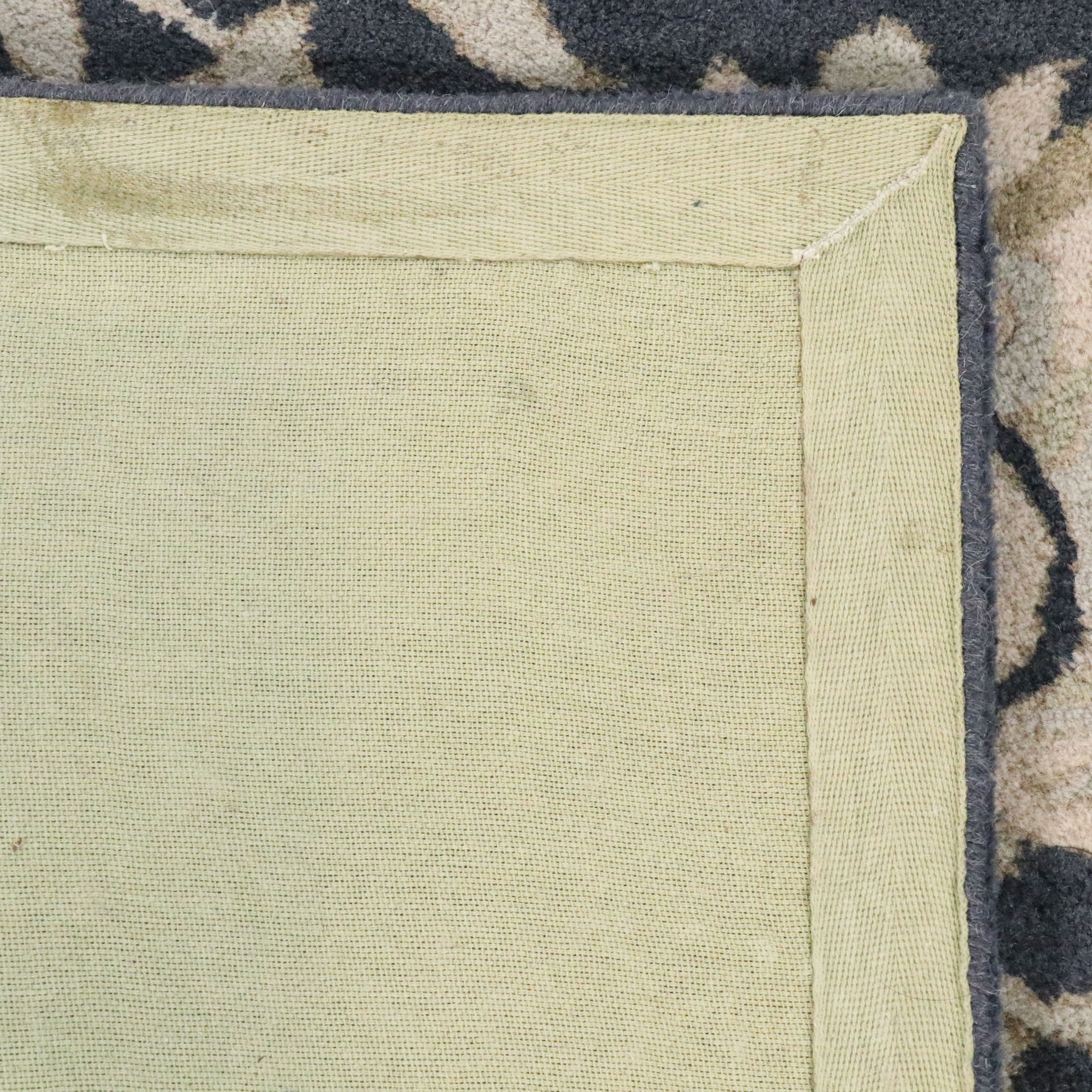 5'1 x 8' Hand-Tufted Surya "Caesar" Area Rug