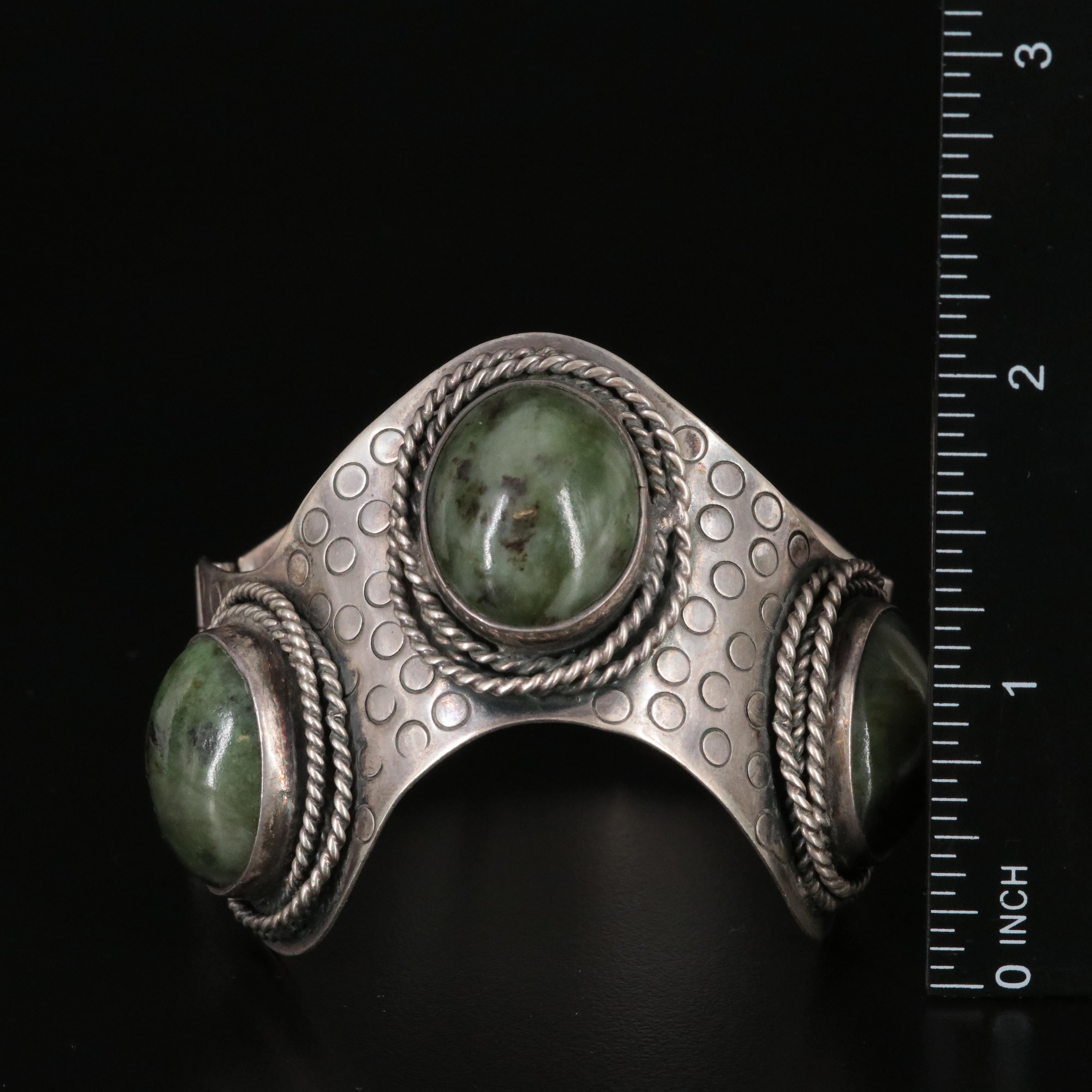 Polish Orno Nephrite Bezel Set Textured Hinged Wavy Bracelet