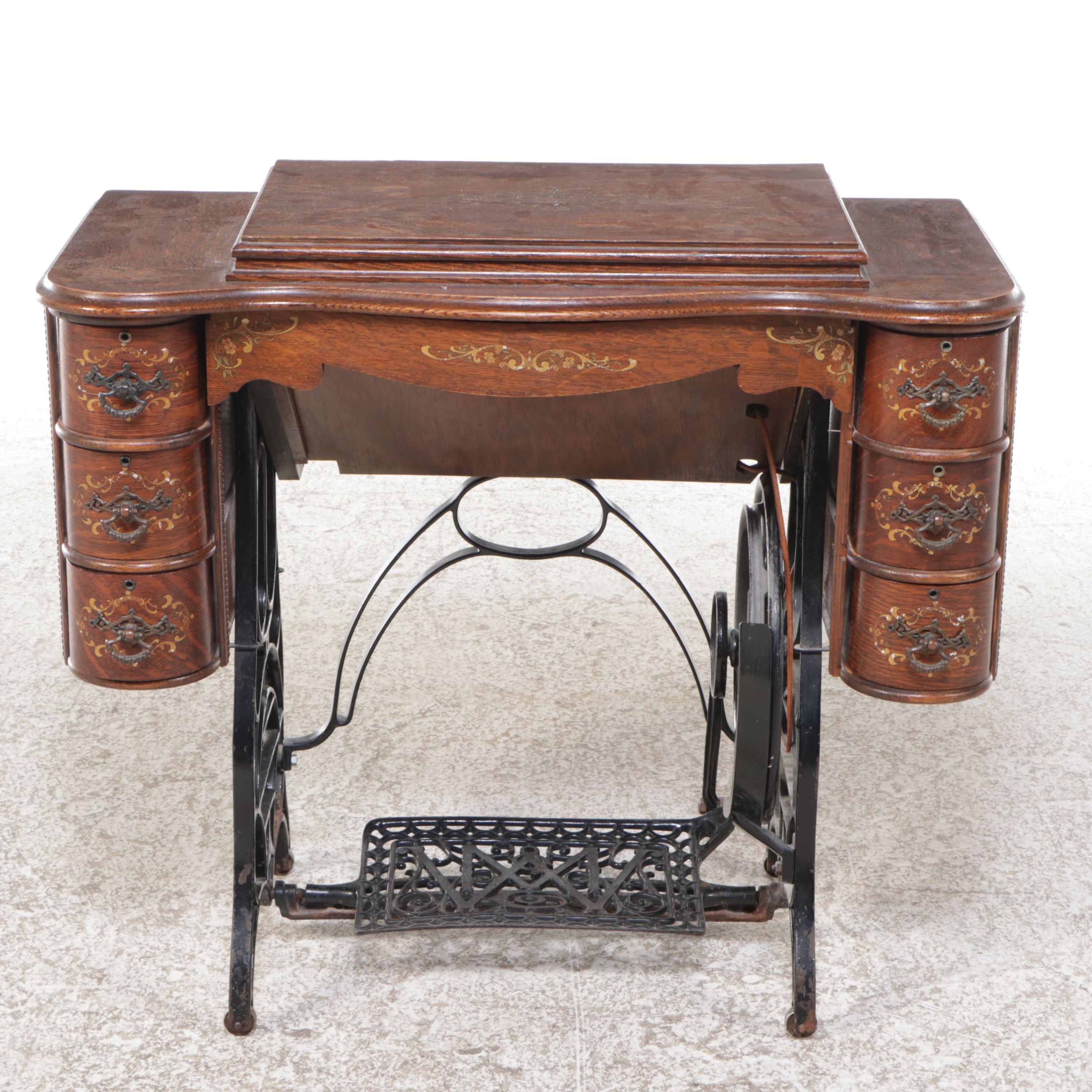 Montgomery Ward Tiger Oak Treadle Table & Windsor-B  Sewing Machine