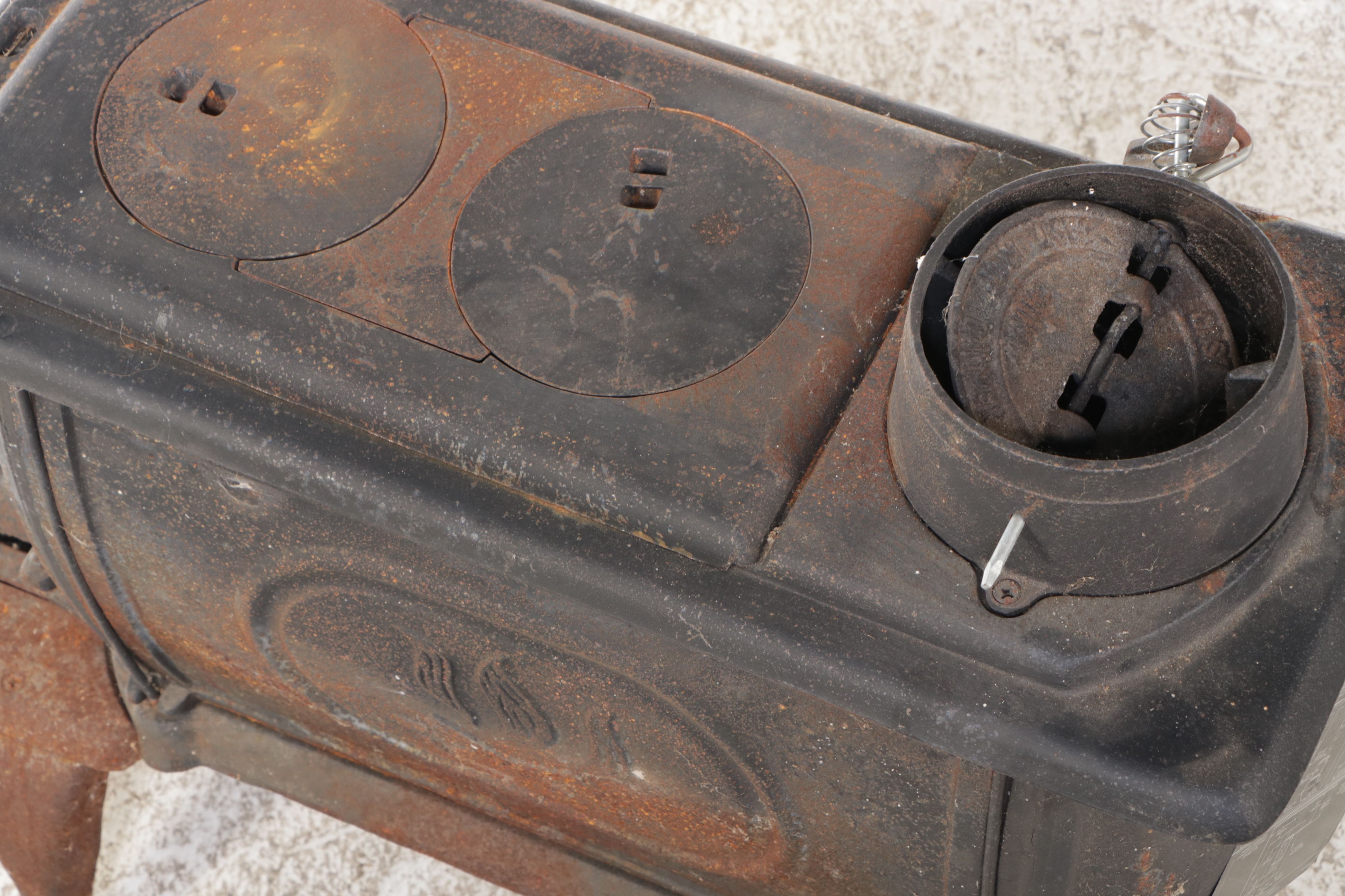 US Stove Company Cast Iron Wood Burning Stove