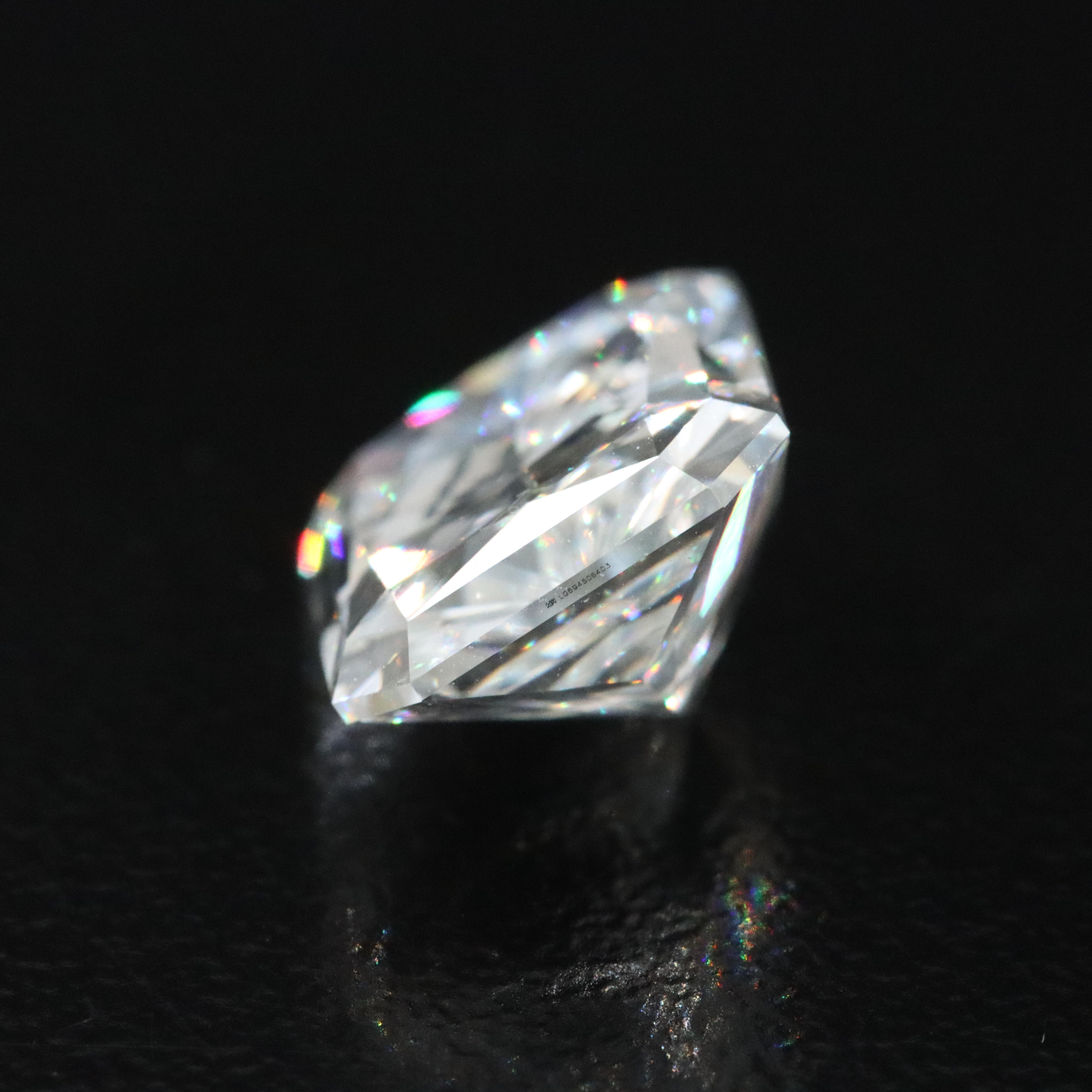 Loose 5.03 CT Lab Grown Diamond with IGI Report
