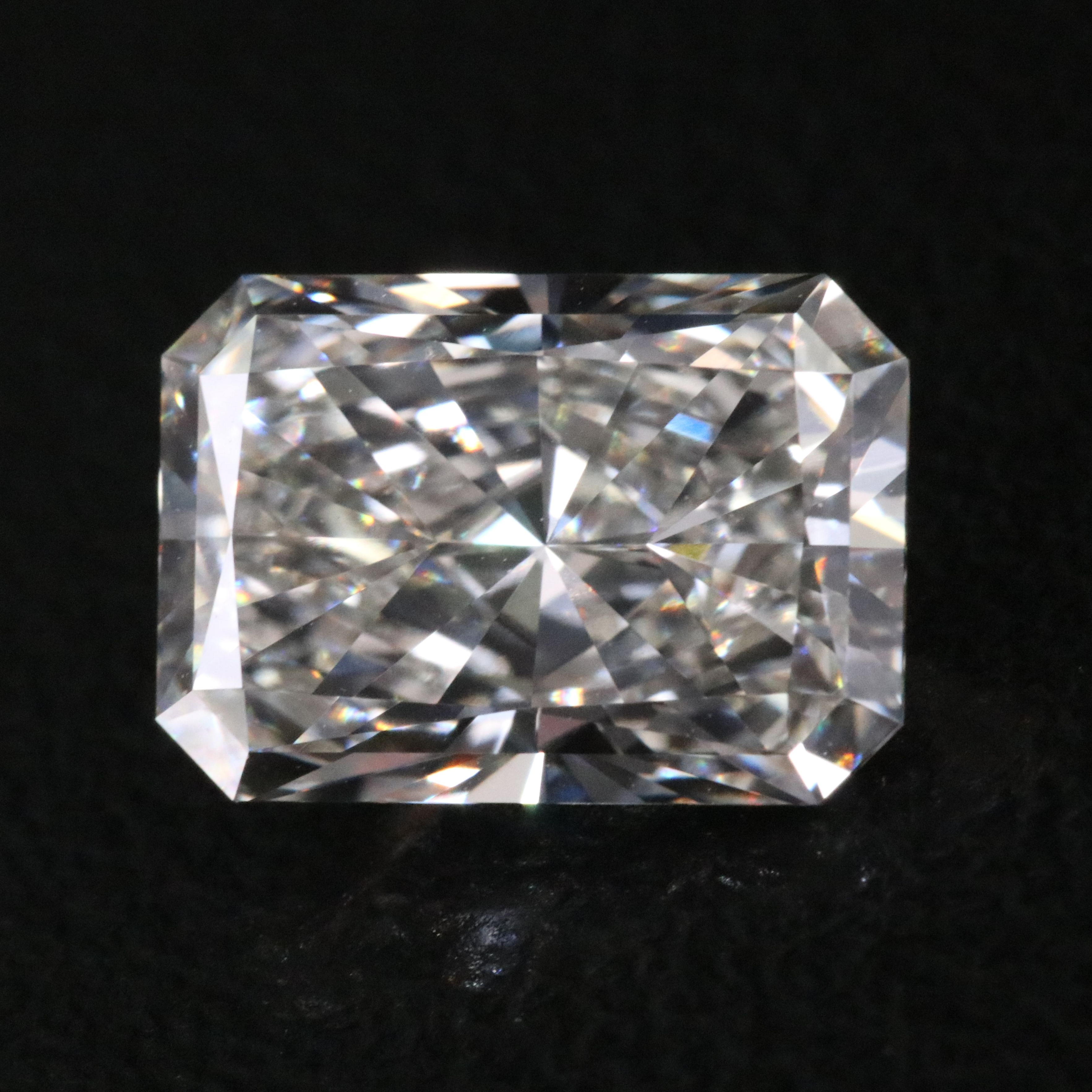 Loose 1.86 CT Lab Grown Diamond with IGI Report