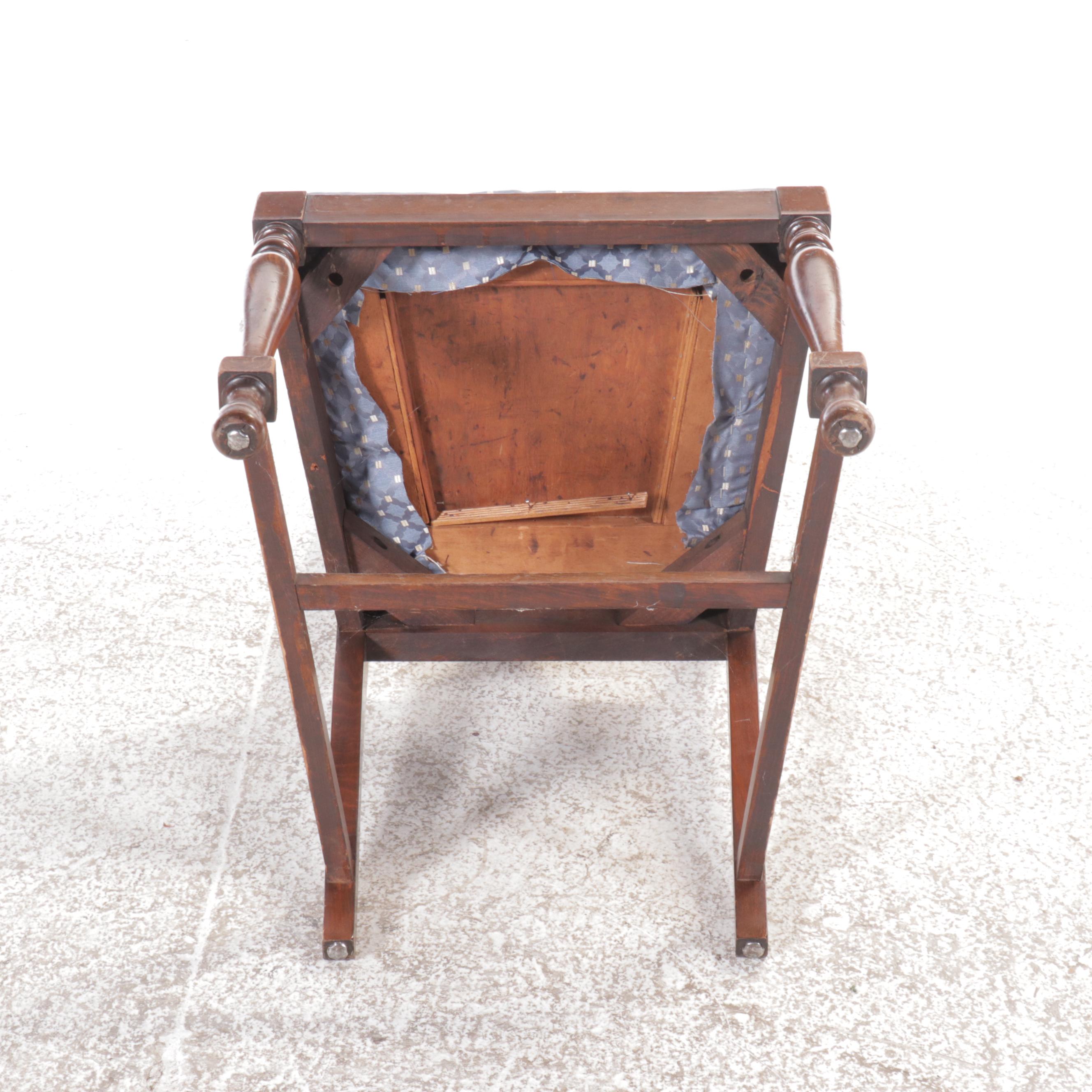 Set of Eight Mahogany Fiddleback Dining Chairs, Mid to Late 20th Century