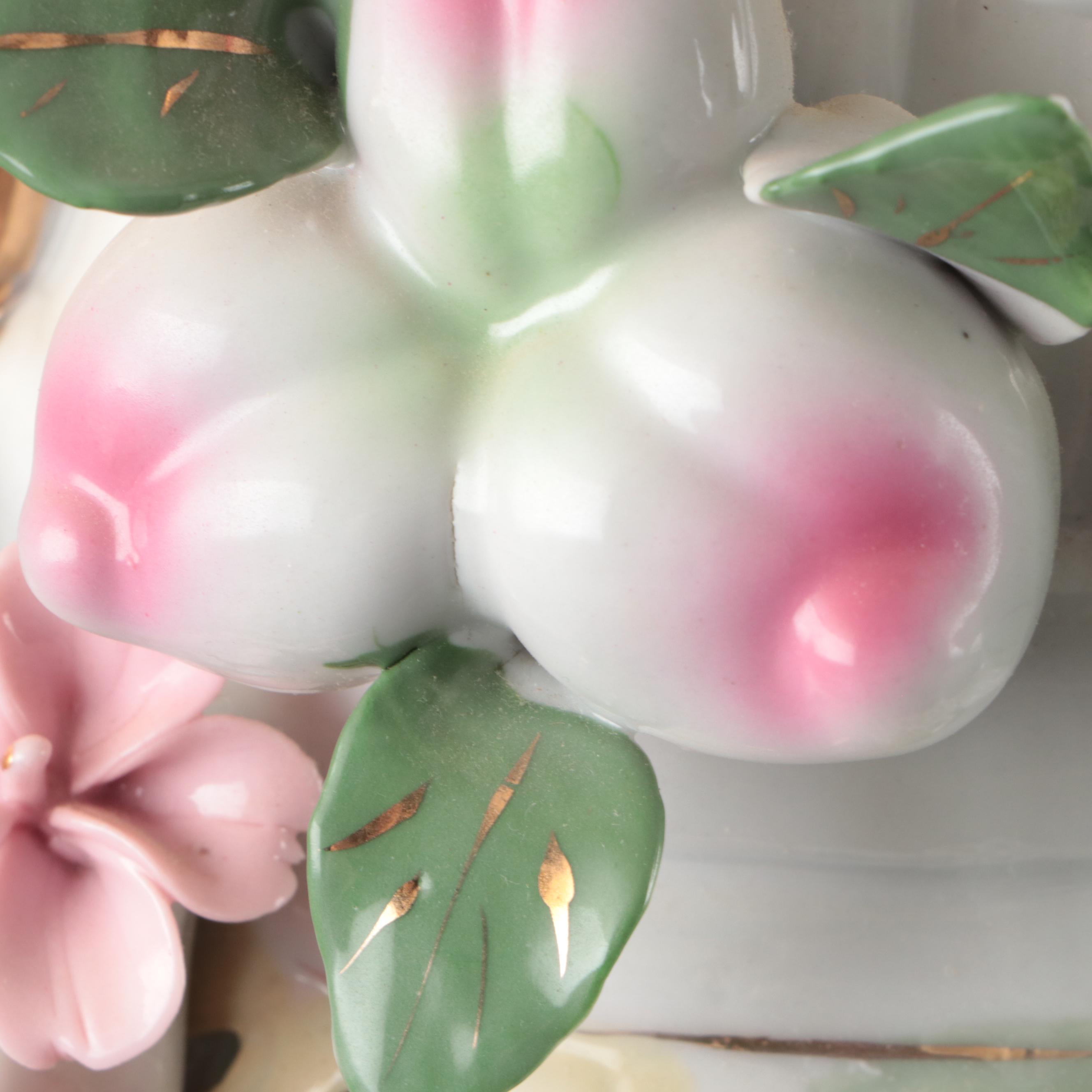 Chinese Style Floral Reticulated Porcelain Vase