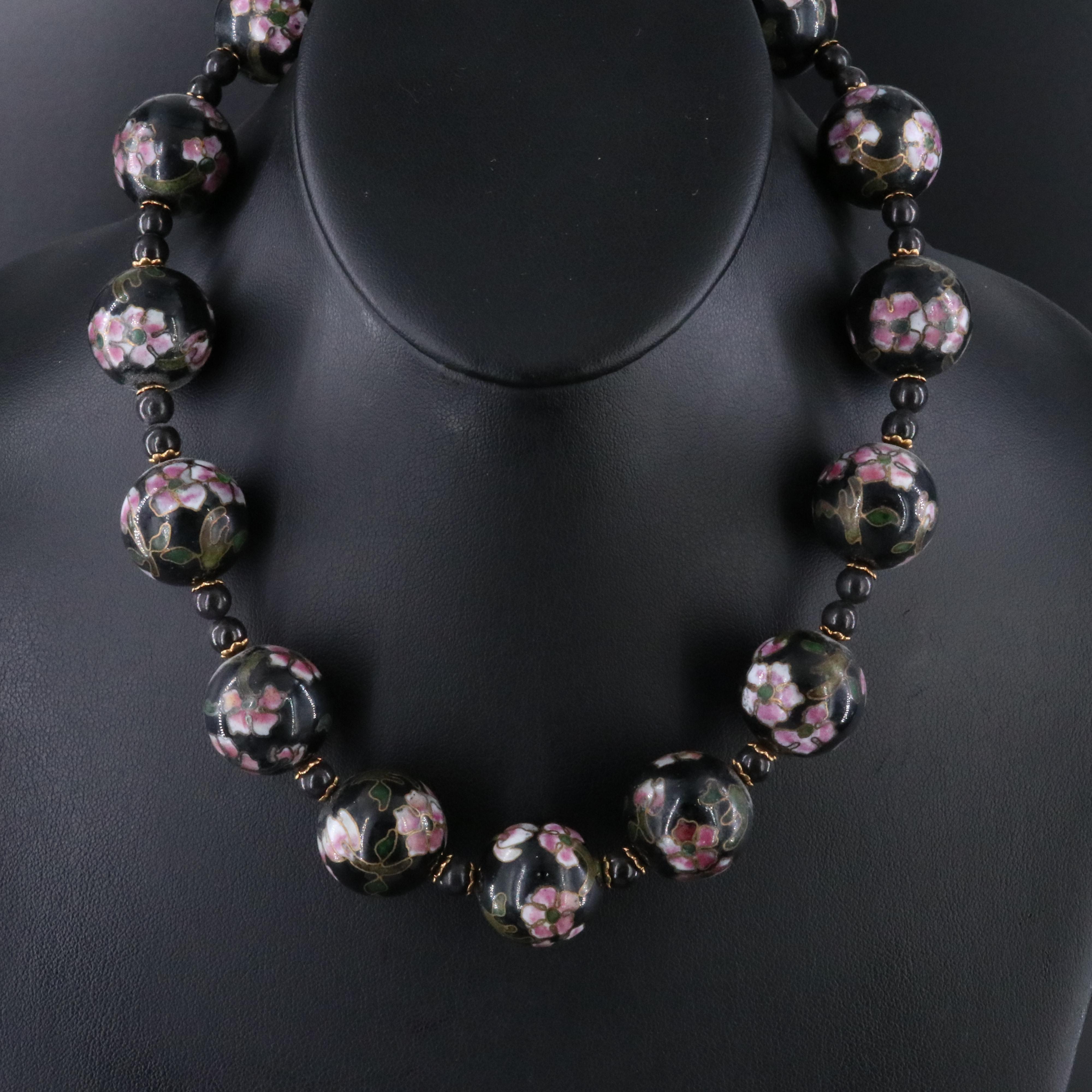 Vintage Floral Accented Enamel Earrings and Necklace Set