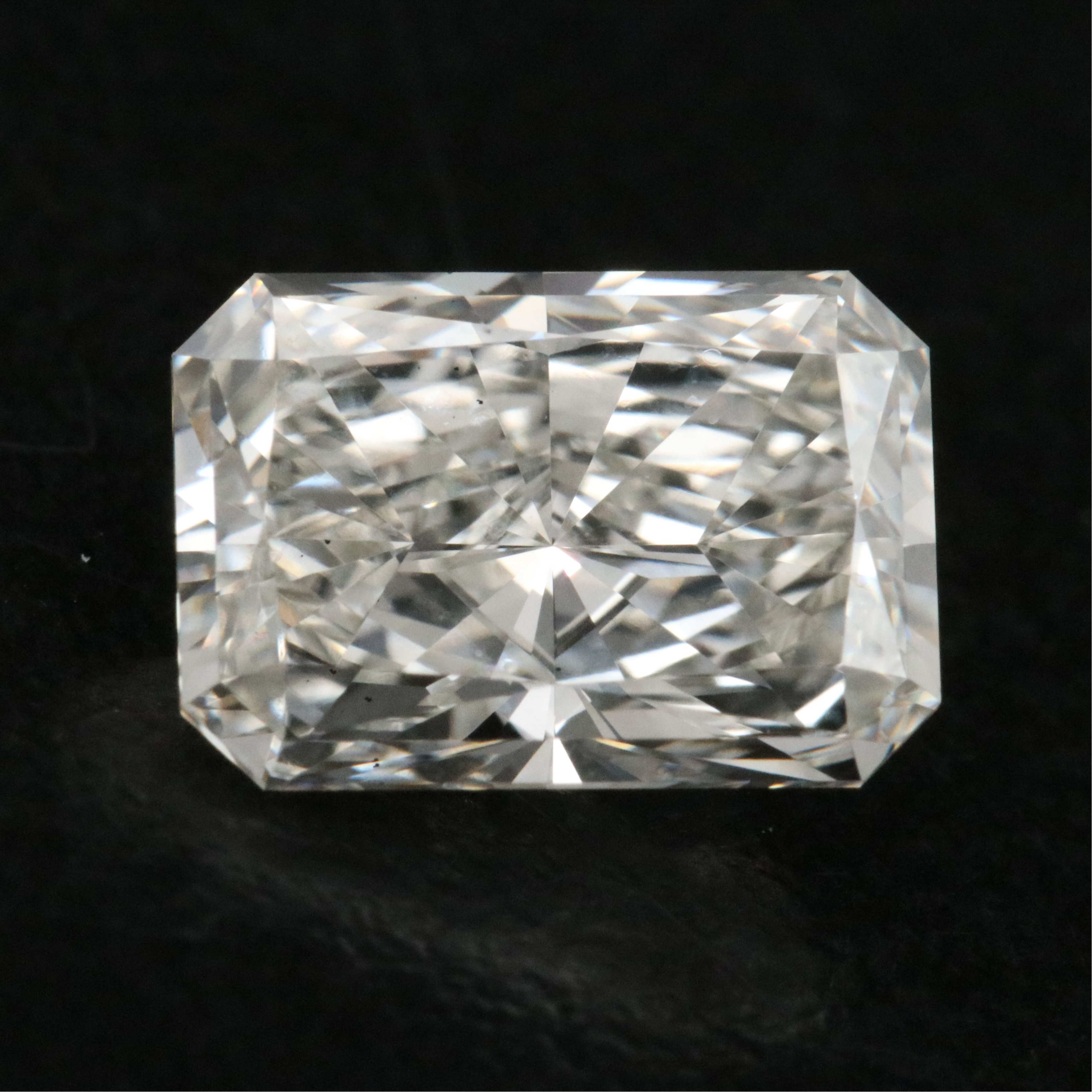 Loose 1.87 CT Lab Grown Diamond with IGI Report
