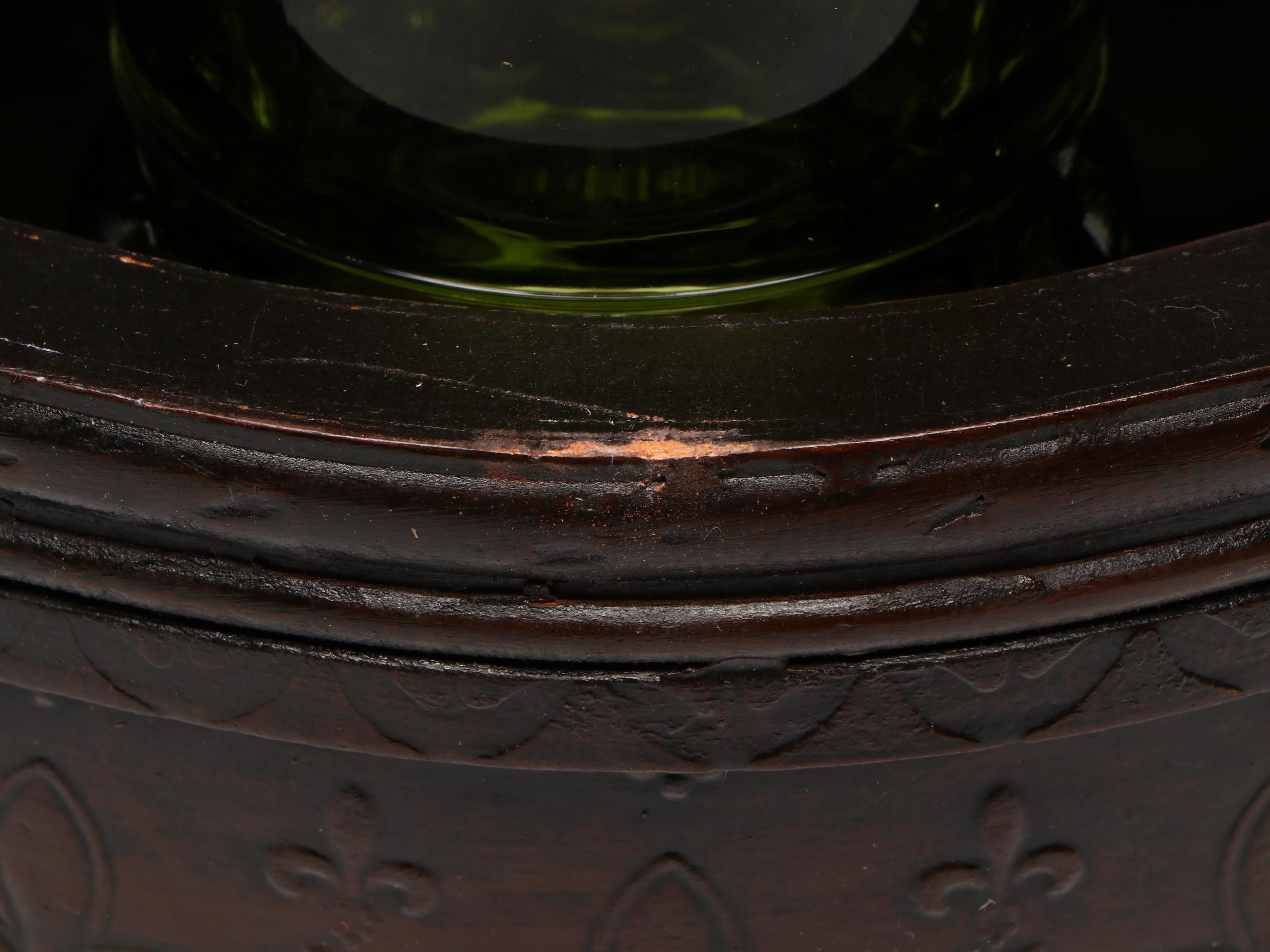 Indiana Glass Green Kings Crown Thumbprint Goblets with Wooden Cachetpot