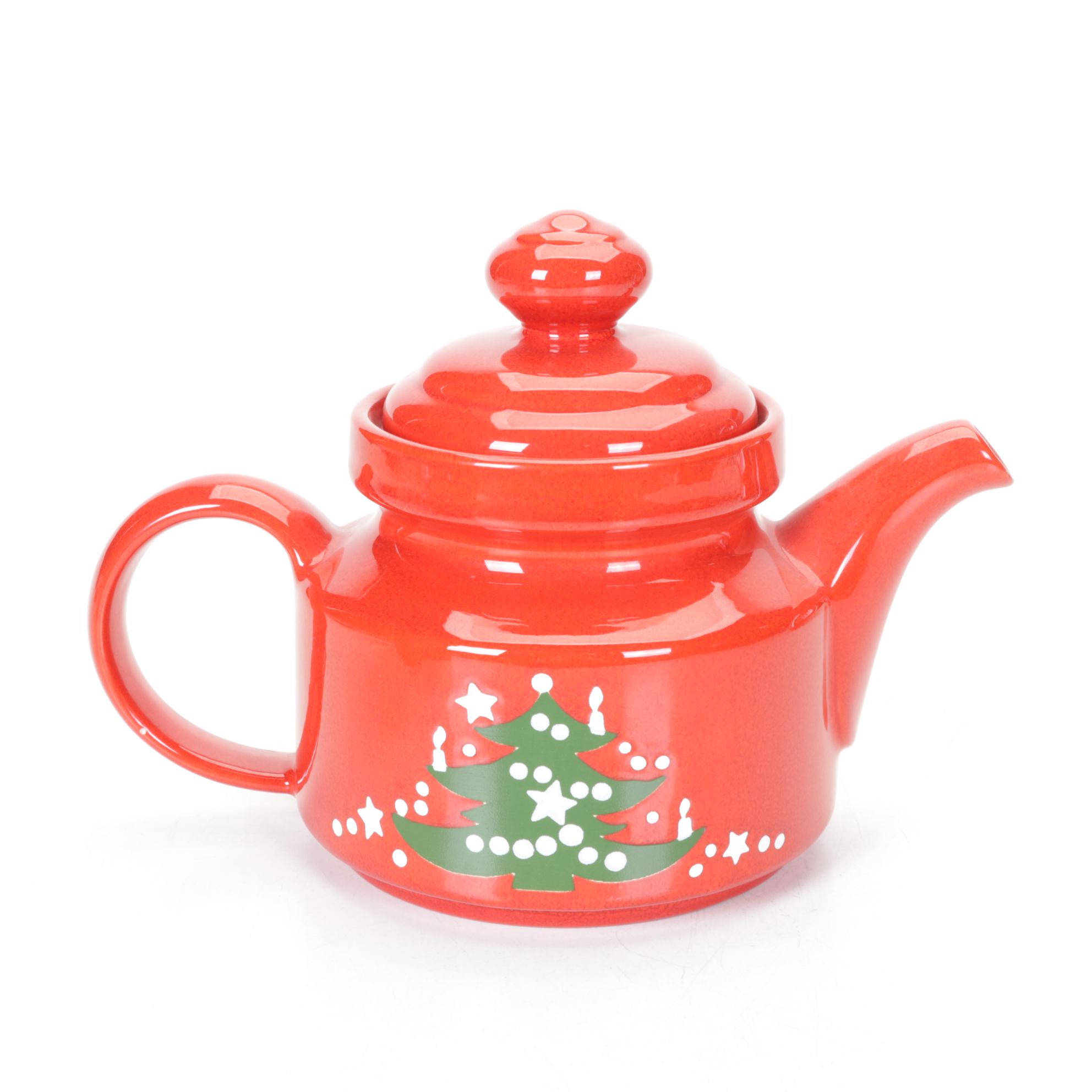 Waechtersbach "Christmas Tree" Teapot, Cups, and a Plate, Late 20th Century