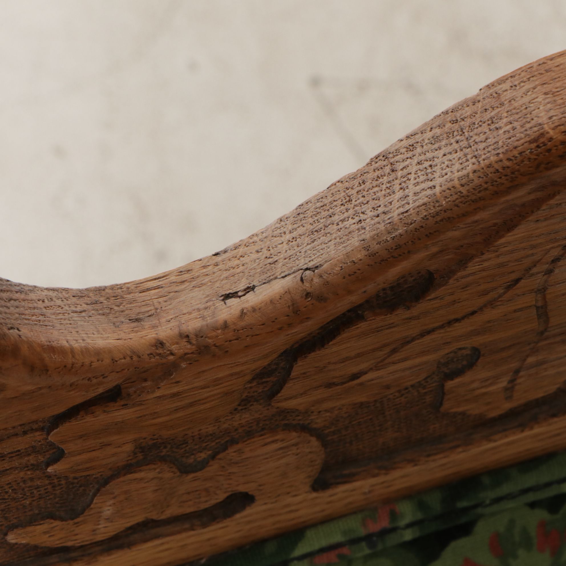 Pair of Victorian Carved Oak Side Chairs, Early 20th Century