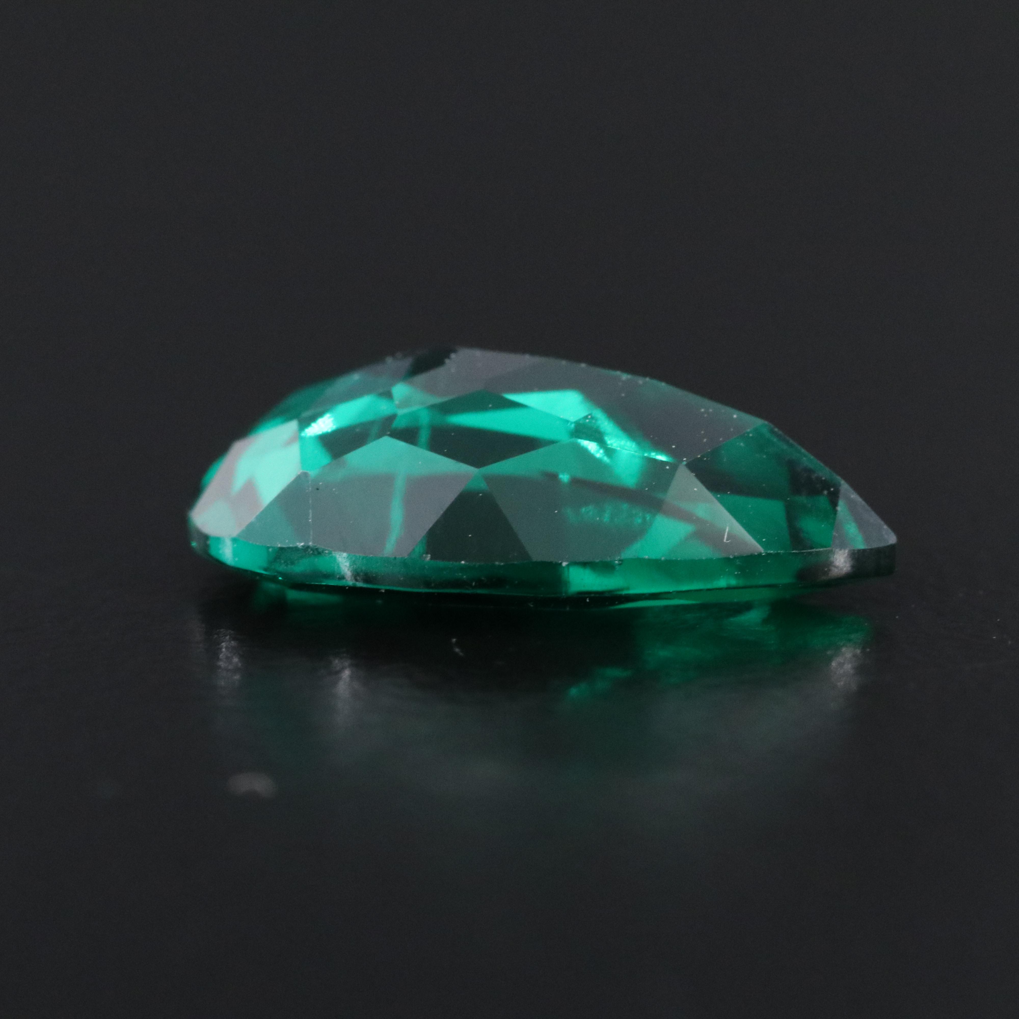 Loose 4.22 CT Lab Grown Emerald