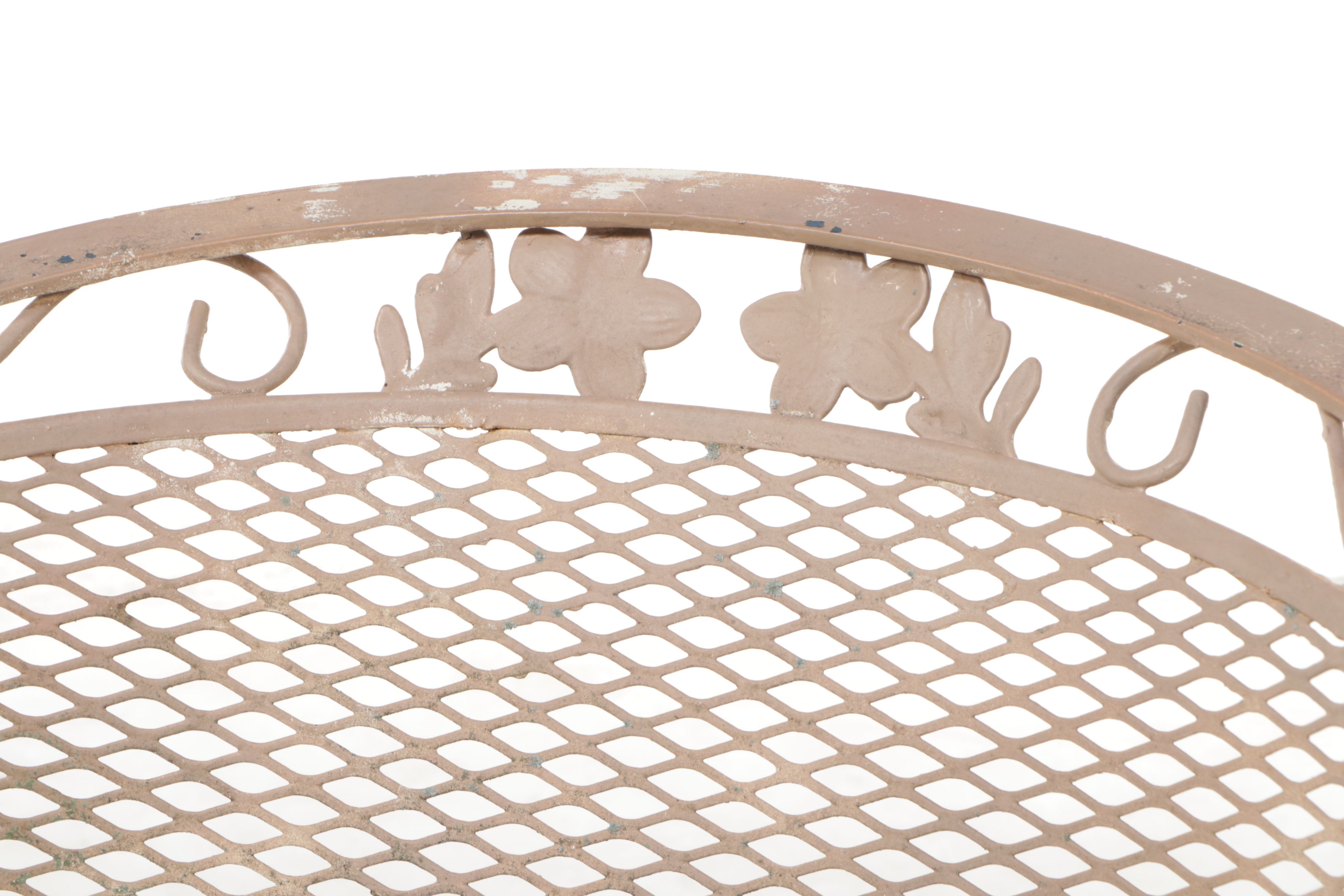 Metal Mesh Patio Dining Set with Contemporary Umbrella