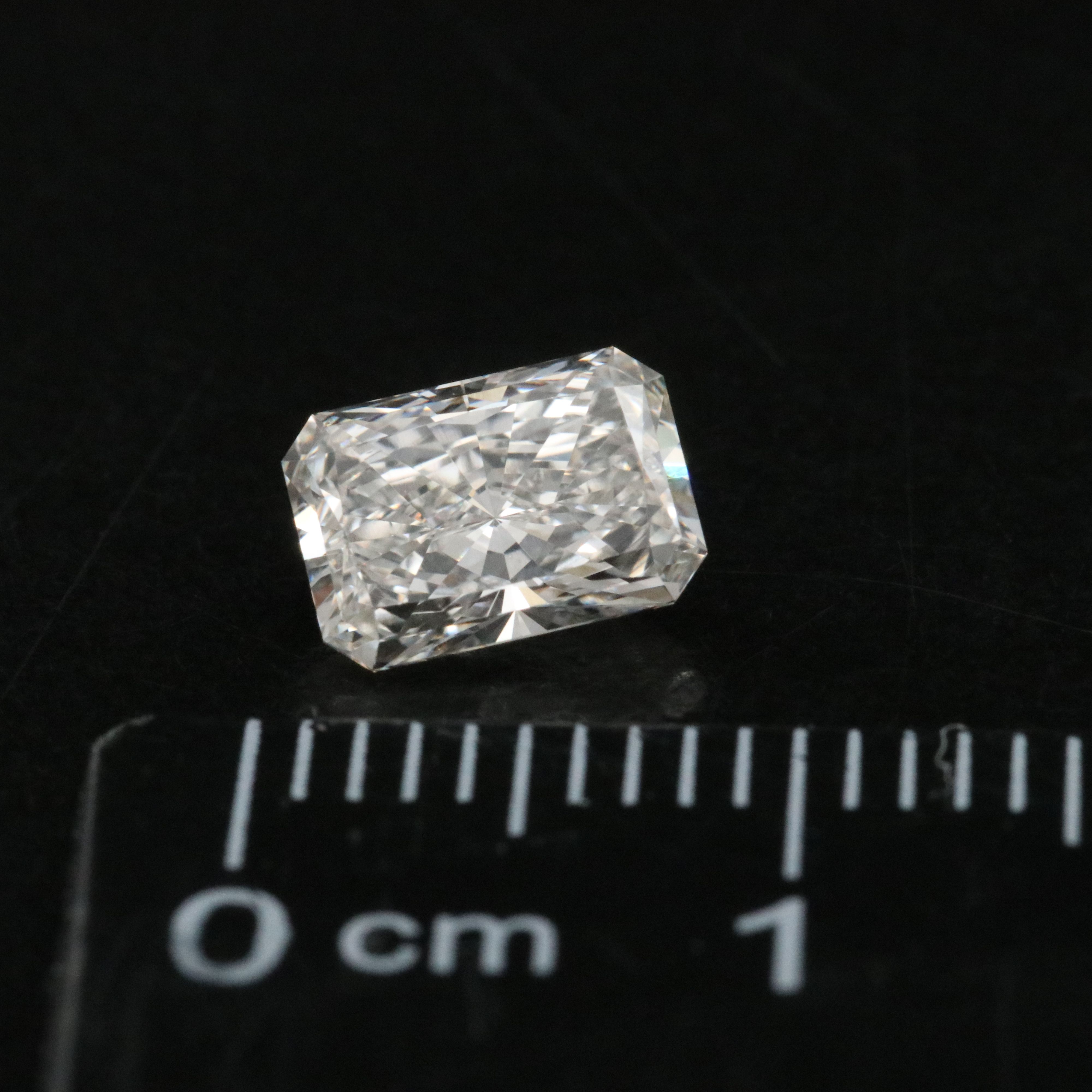 Loose 1.08 CT Lab Grown Diamond with IGI Report