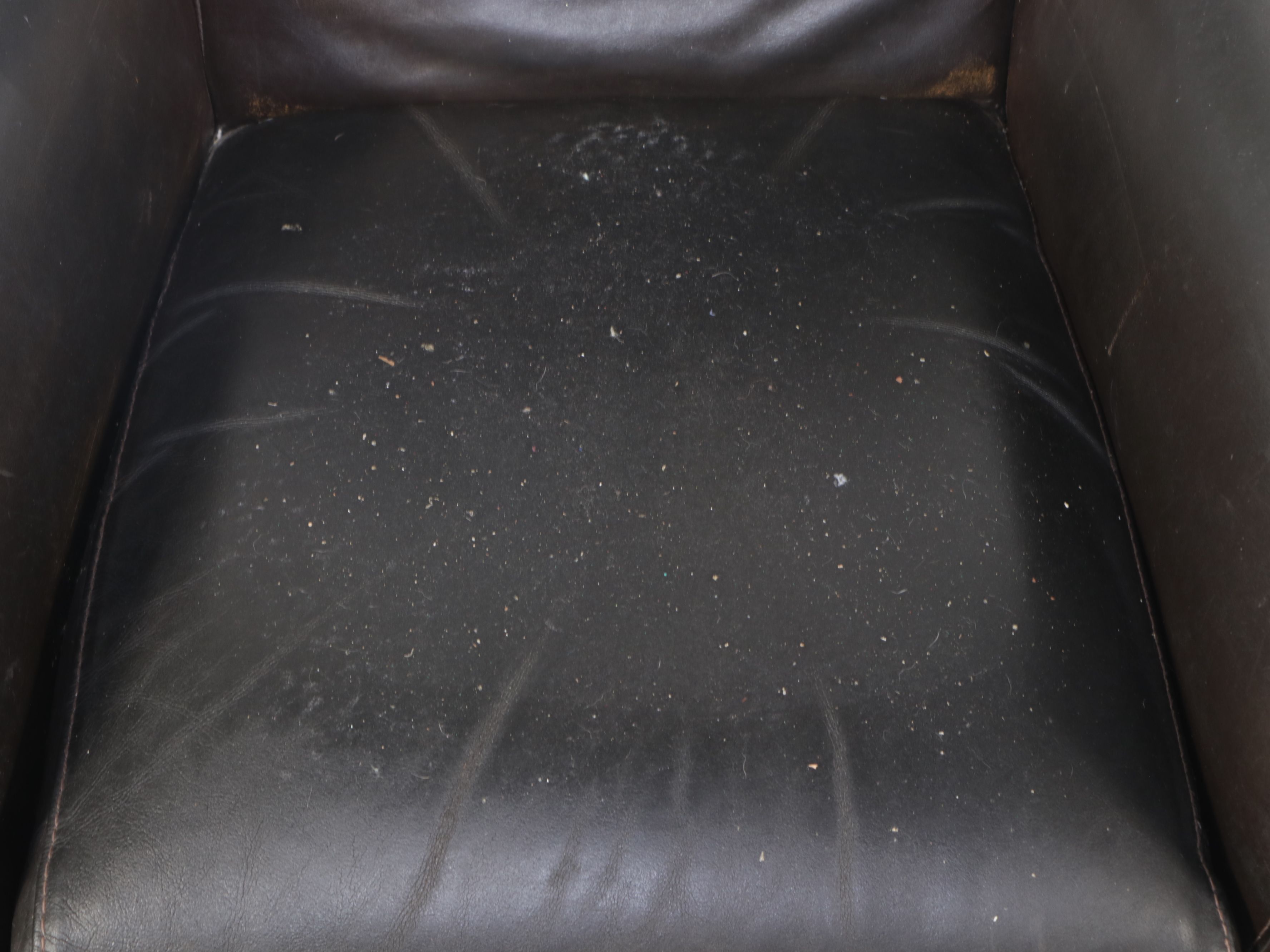 Maxim Italian Leather Upholstered Lounge Chair and Ottoman, Late 20th Century