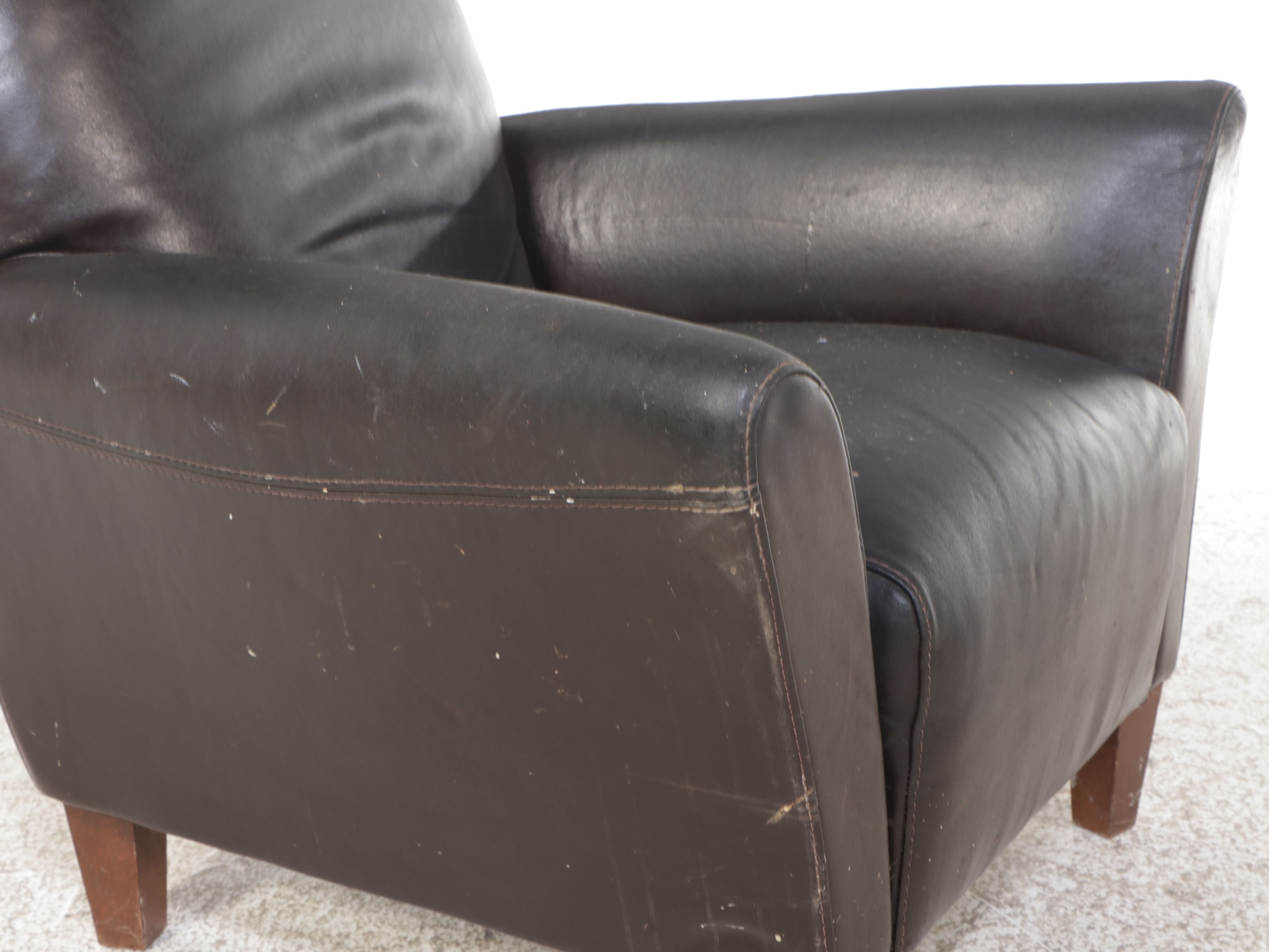 Maxim Italian Leather Upholstered Lounge Chair and Ottoman, Late 20th Century