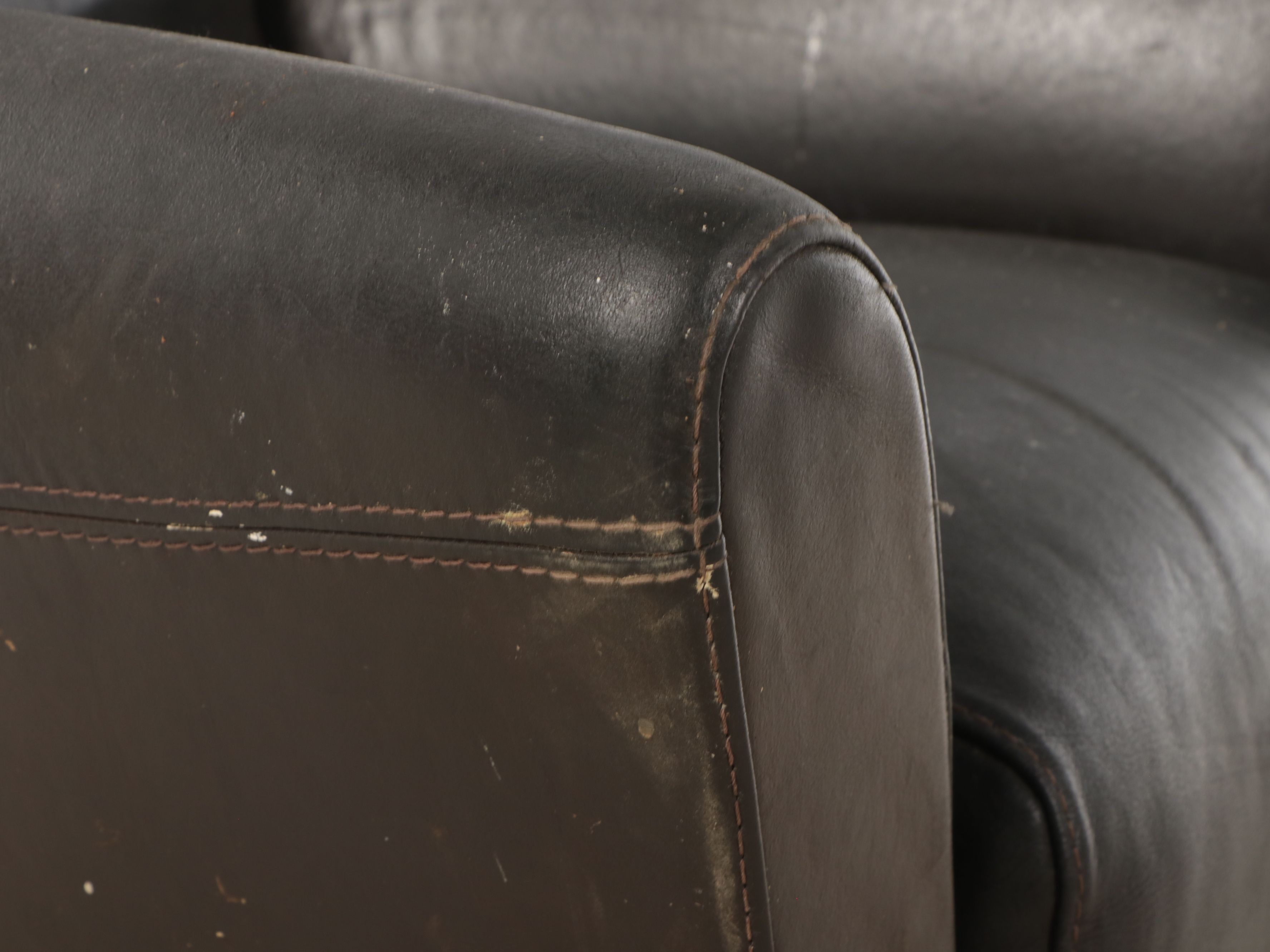 Maxim Italian Leather Upholstered Lounge Chair and Ottoman, Late 20th Century