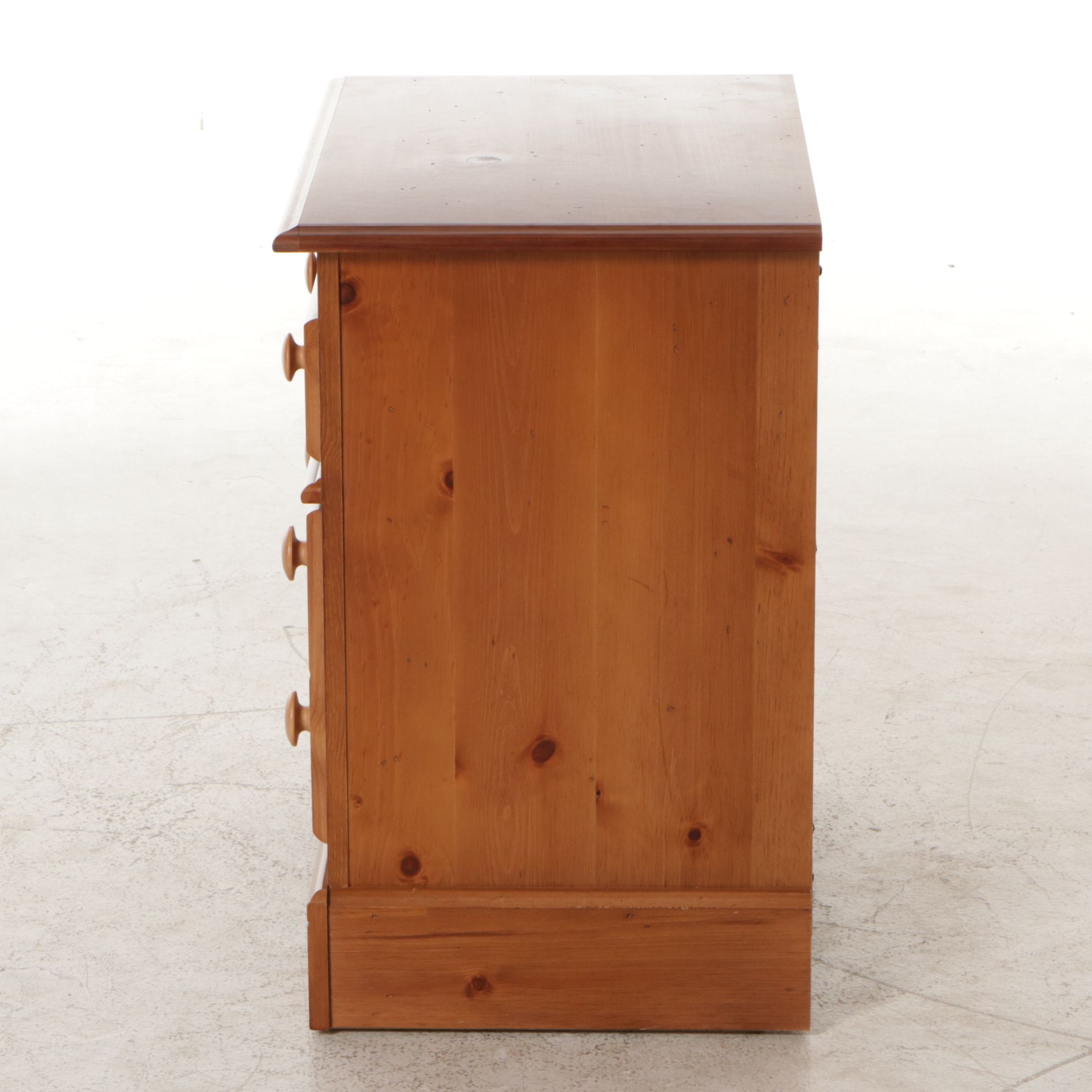 Progressive Furniture Pine Nightstand with a Quilt Stand
