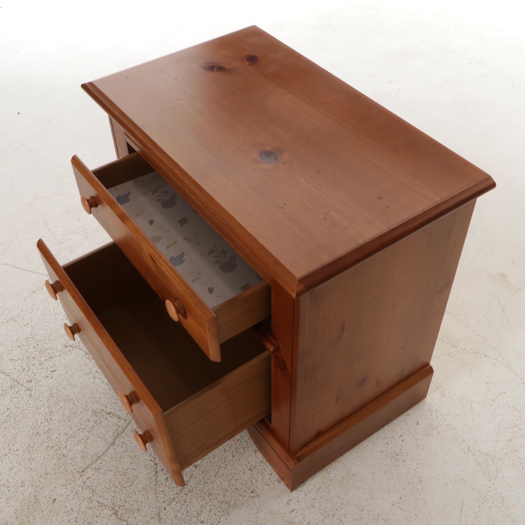 Progressive Furniture Pine Nightstand with a Quilt Stand